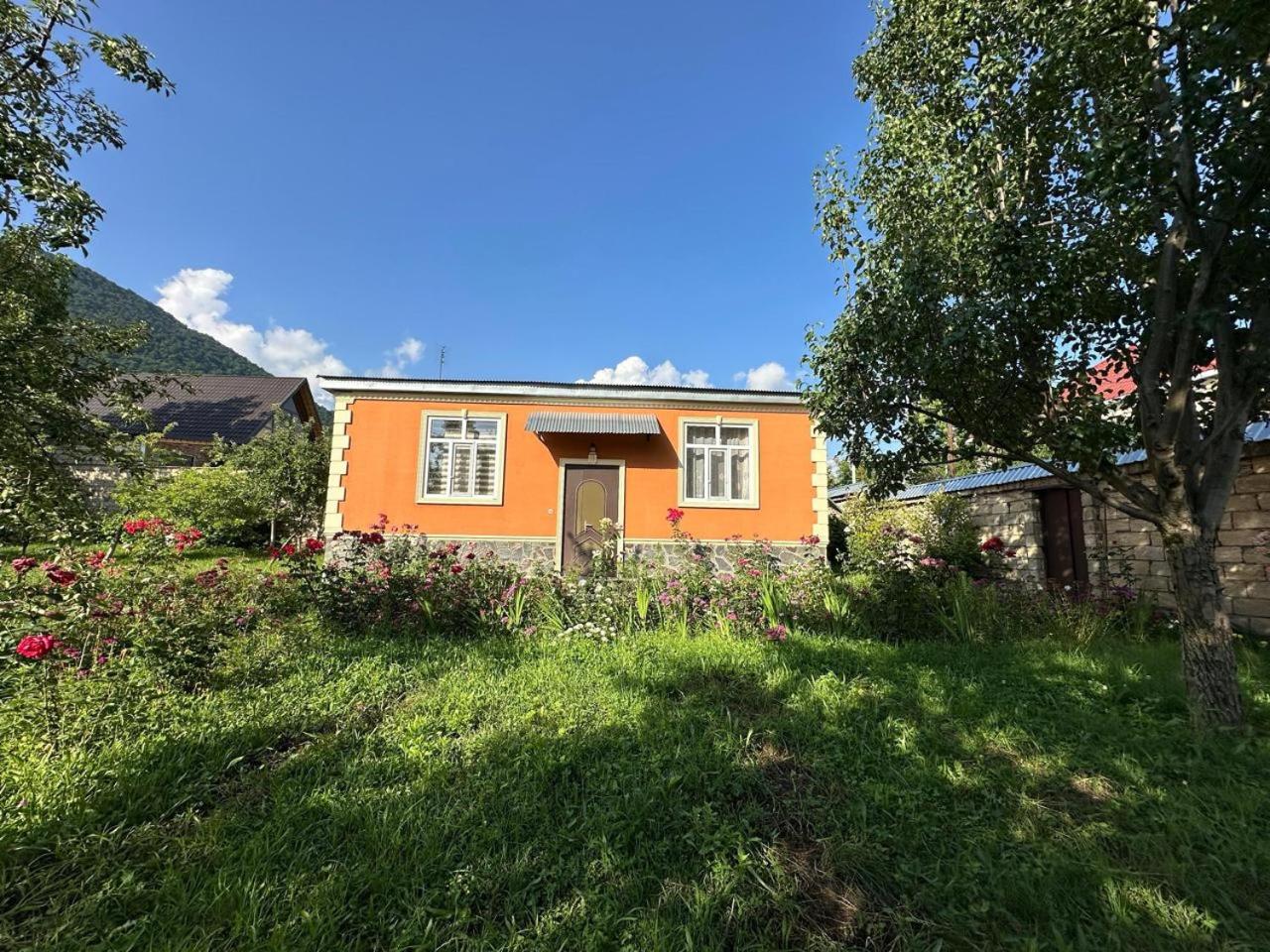 Three-Bedroom Villa photo 2