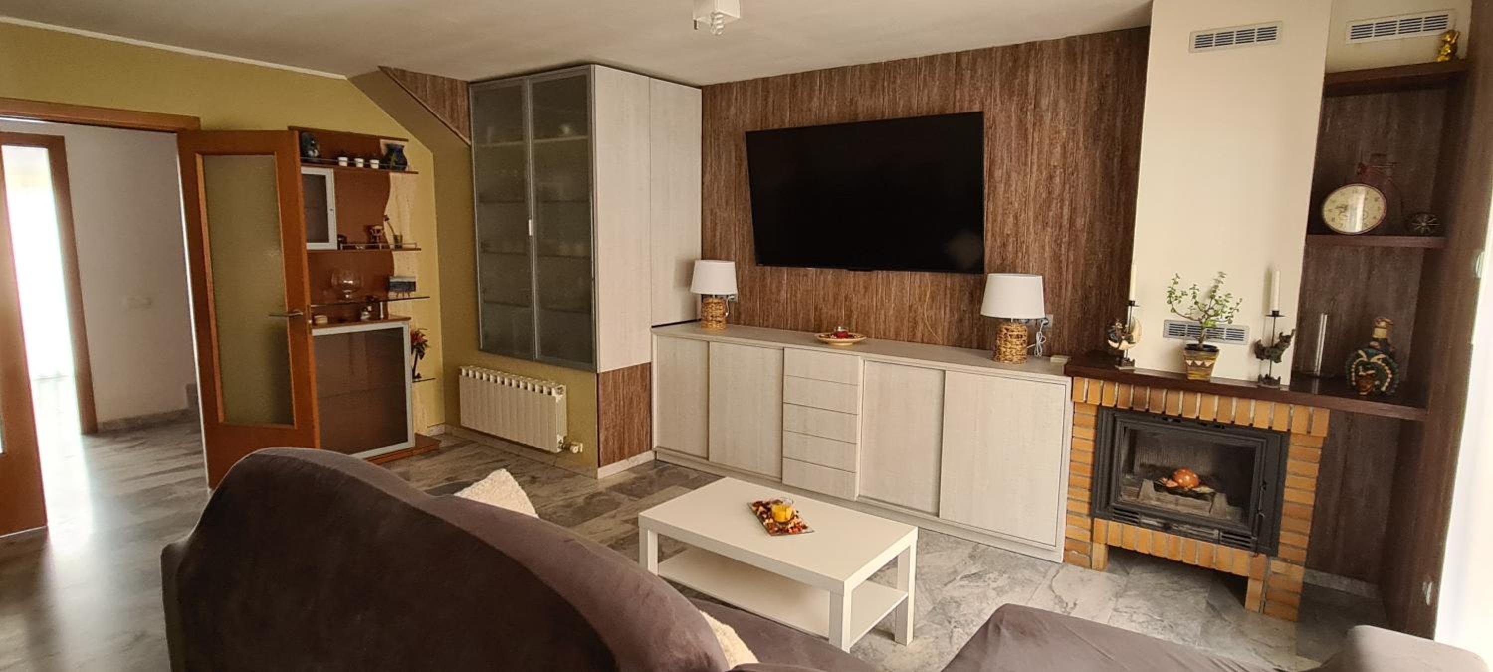 Casa de cuatro habitaciones