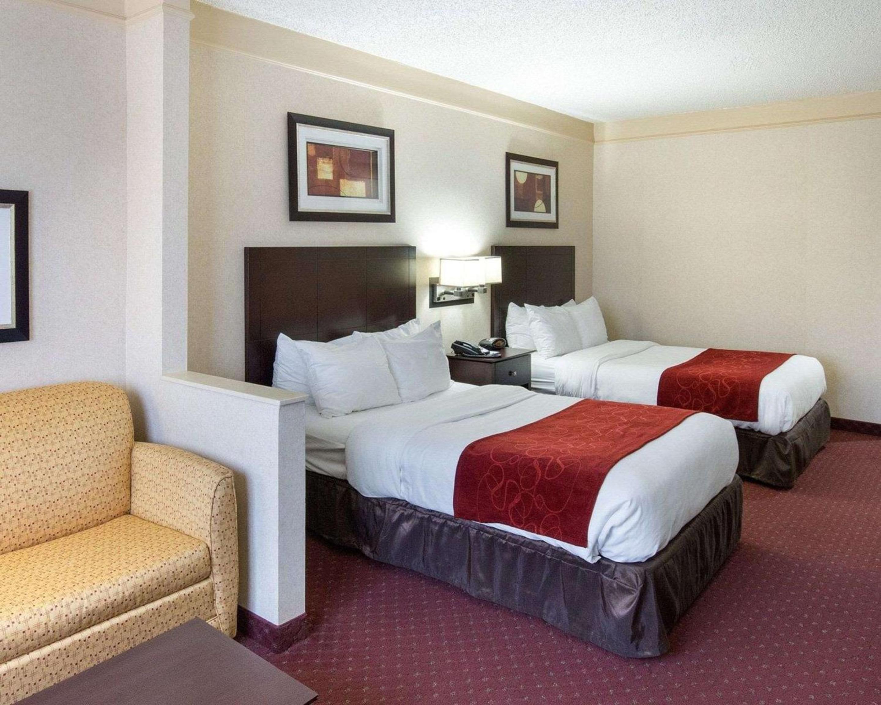 Standard Double Suite - Non-Smoking - Photo 2