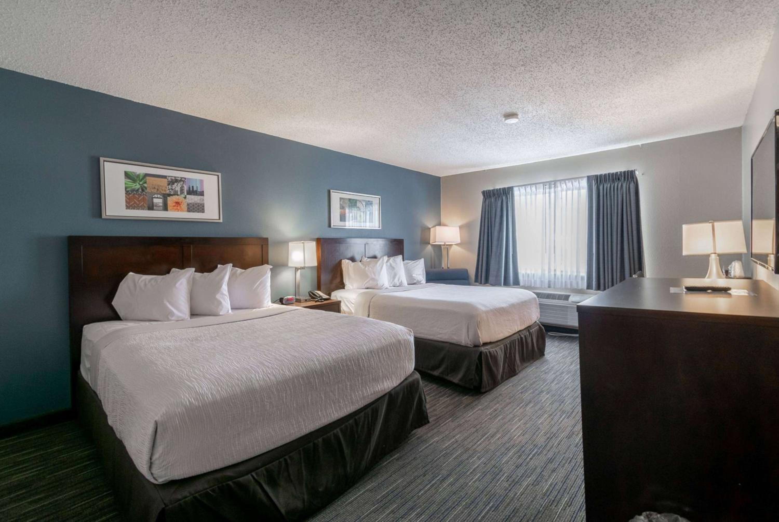 Queen Room with Two Queen Beds - Non-Smoking
