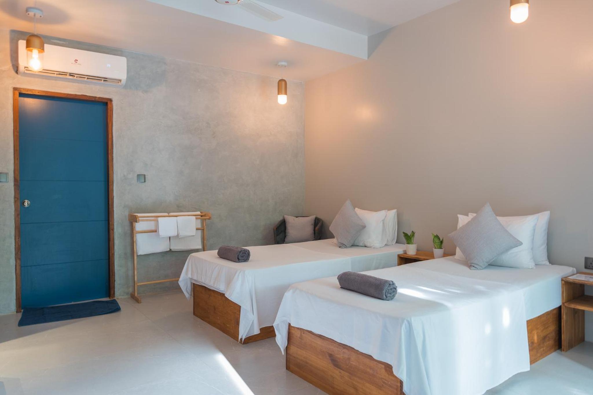 Triple Room with Garden View