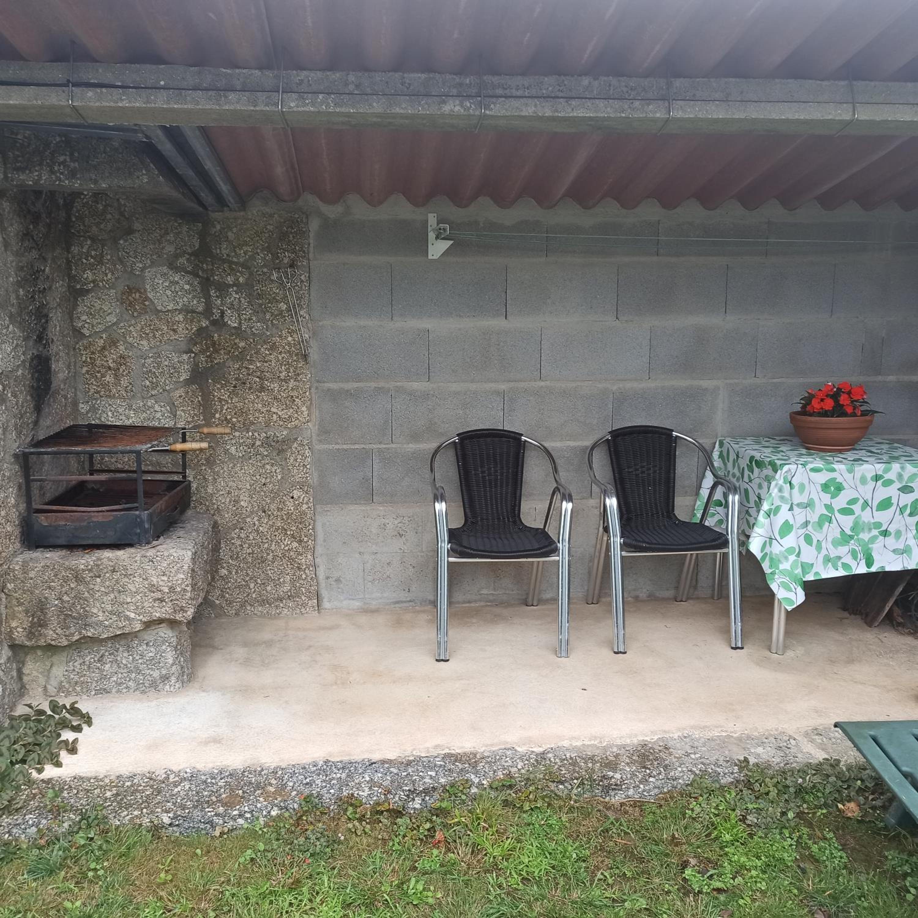 One-Bedroom House photo 2