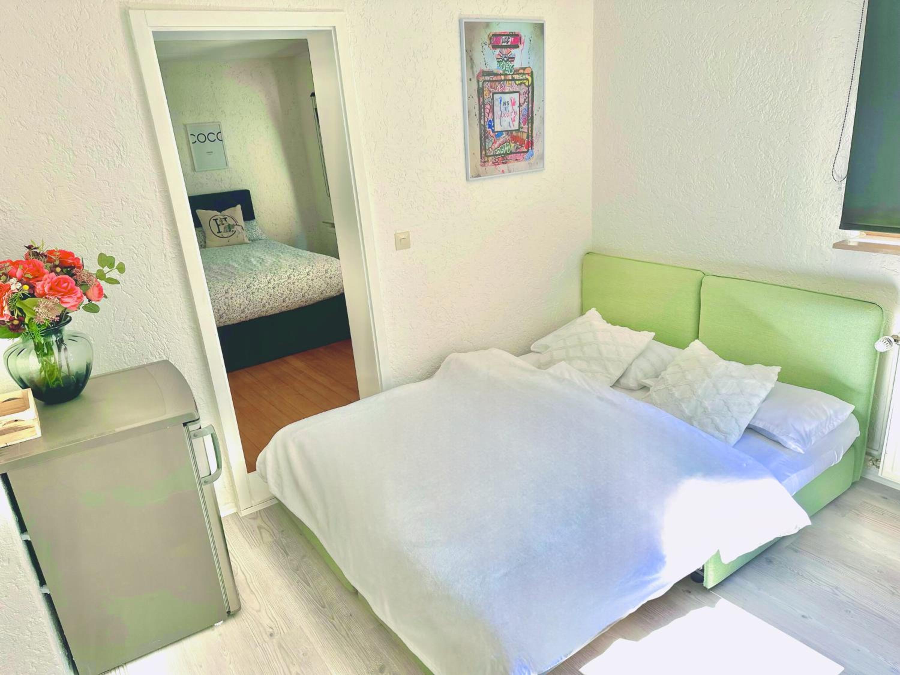 One-Bedroom Apartment photo 2