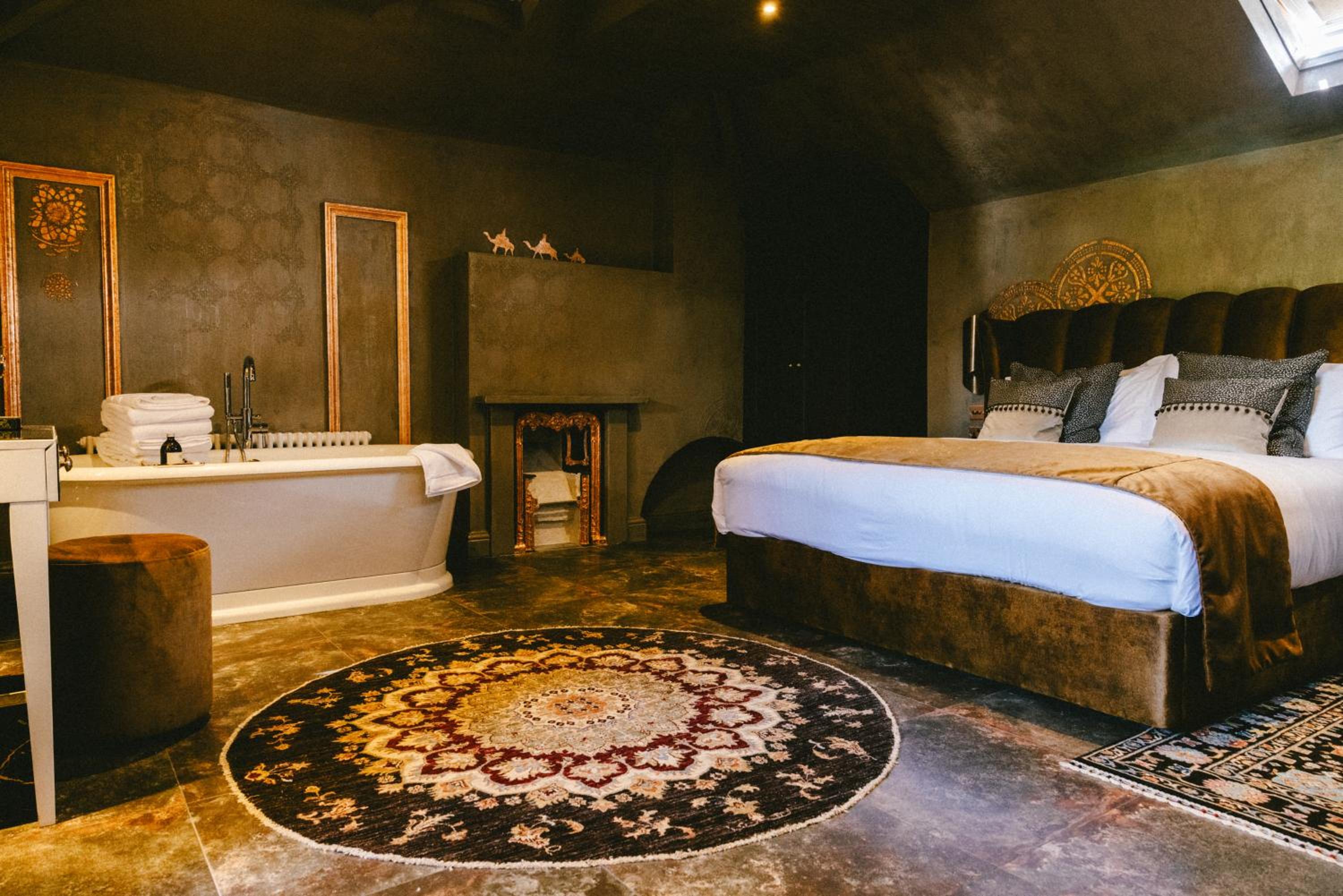 Superior King Room