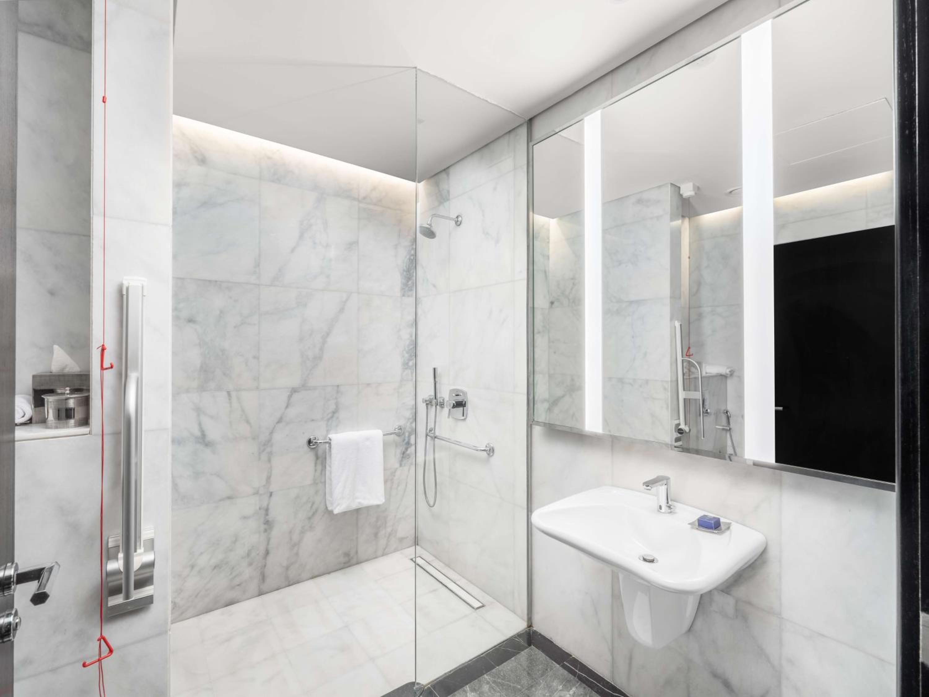 King Room - Mobility Access - Photo 2