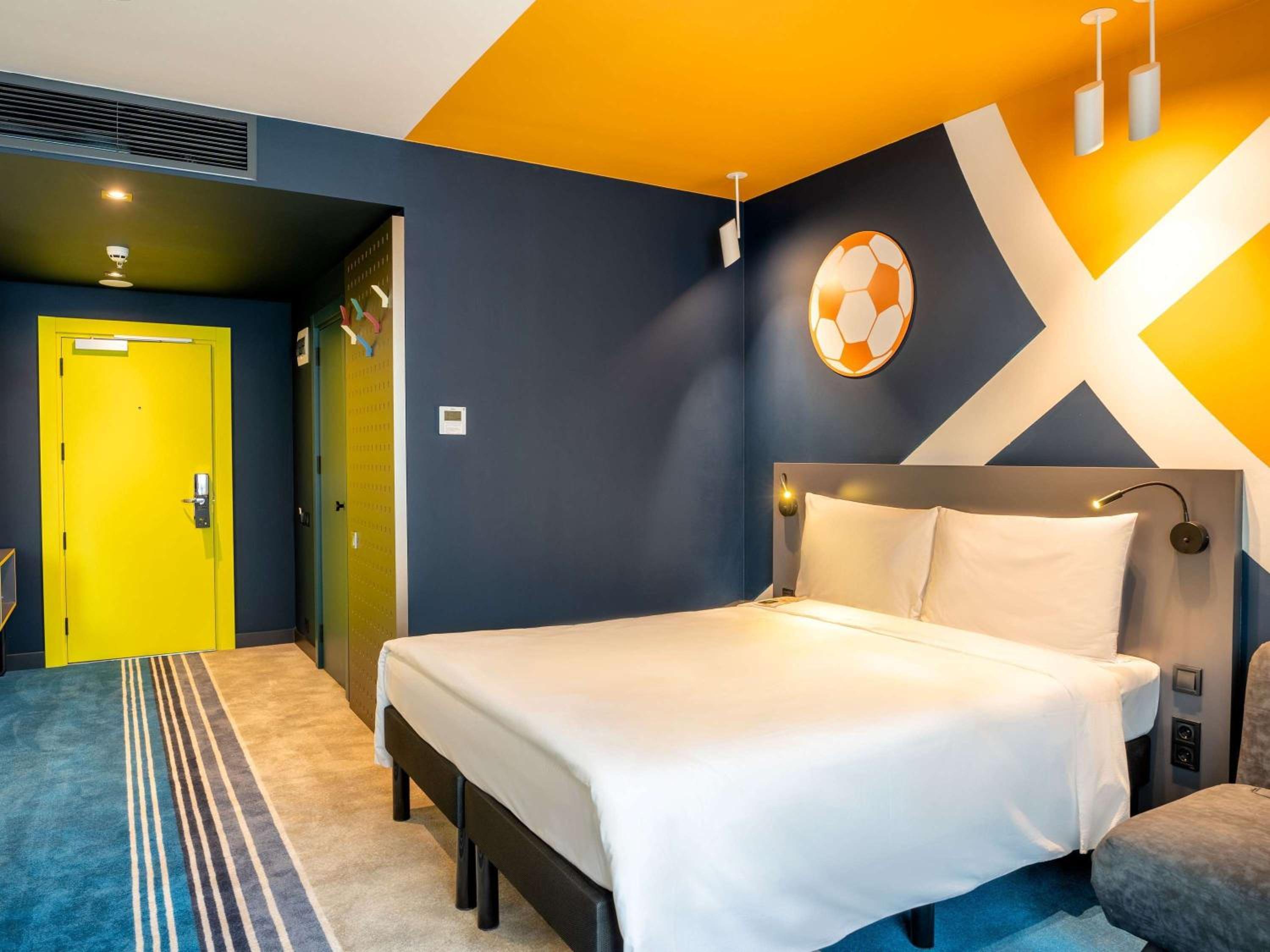 Premium Double Room - Photo 6