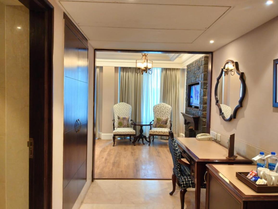 Large Double Room