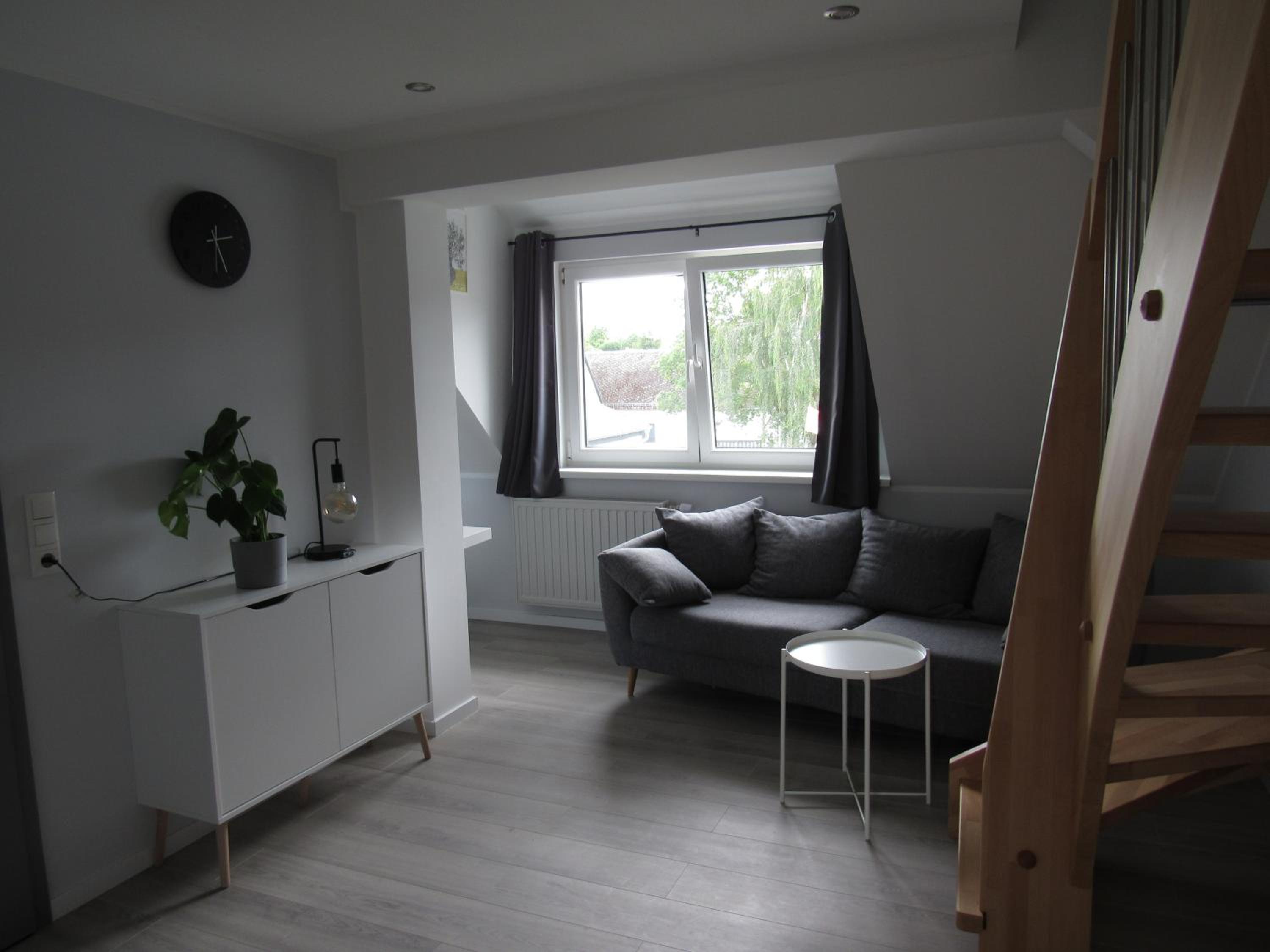 One-Bedroom Apartment photo 3