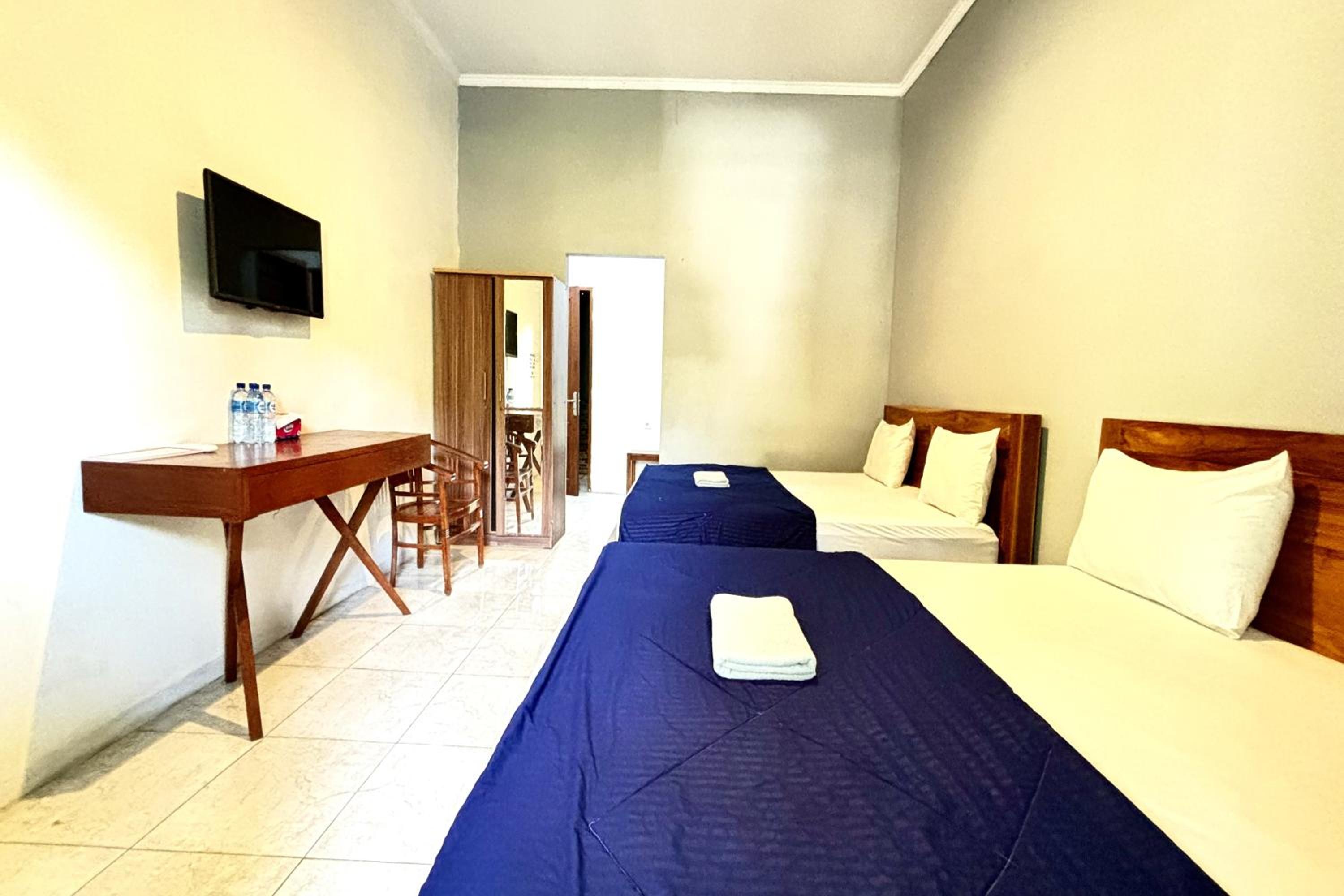 Double Room - Photo 1