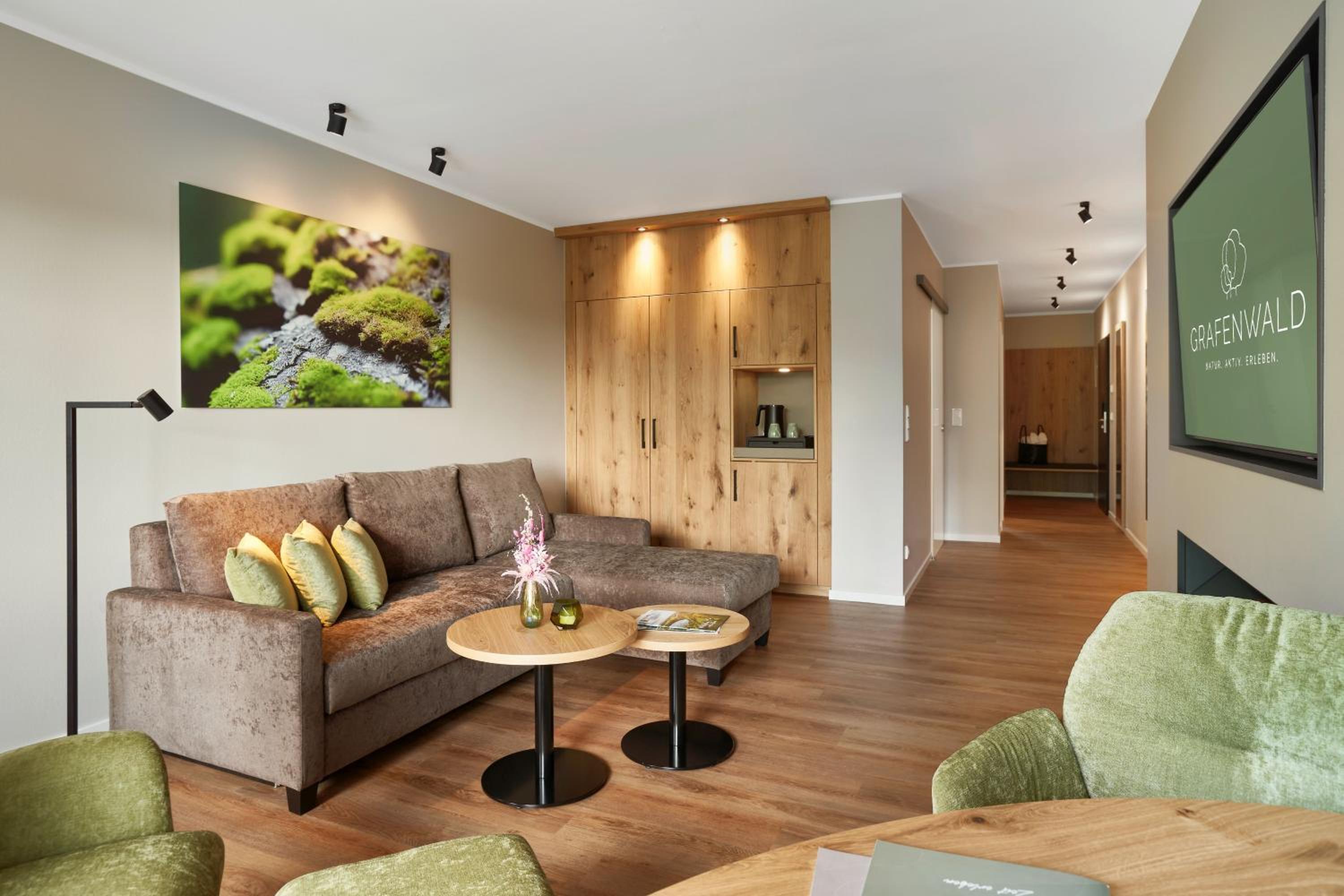 Superior Suite - Photo 6