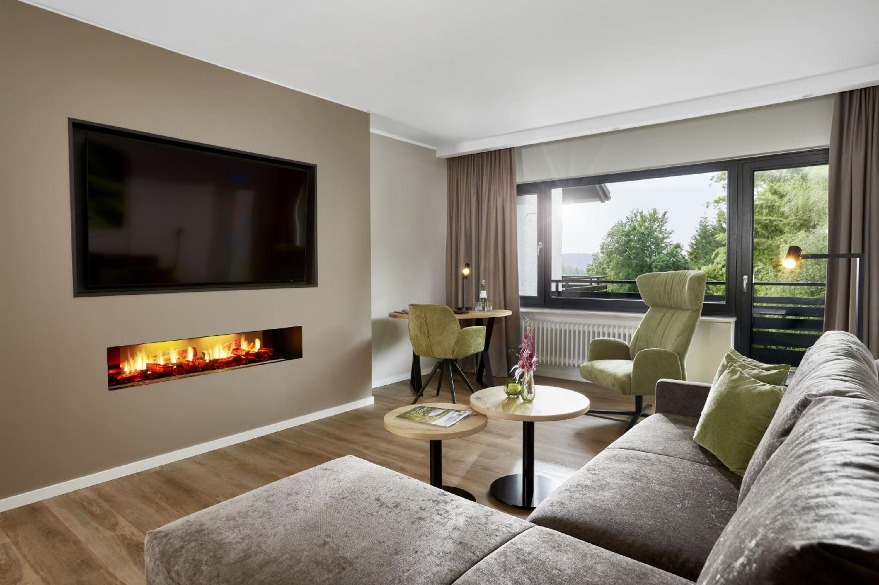 Superior Suite - Photo 2