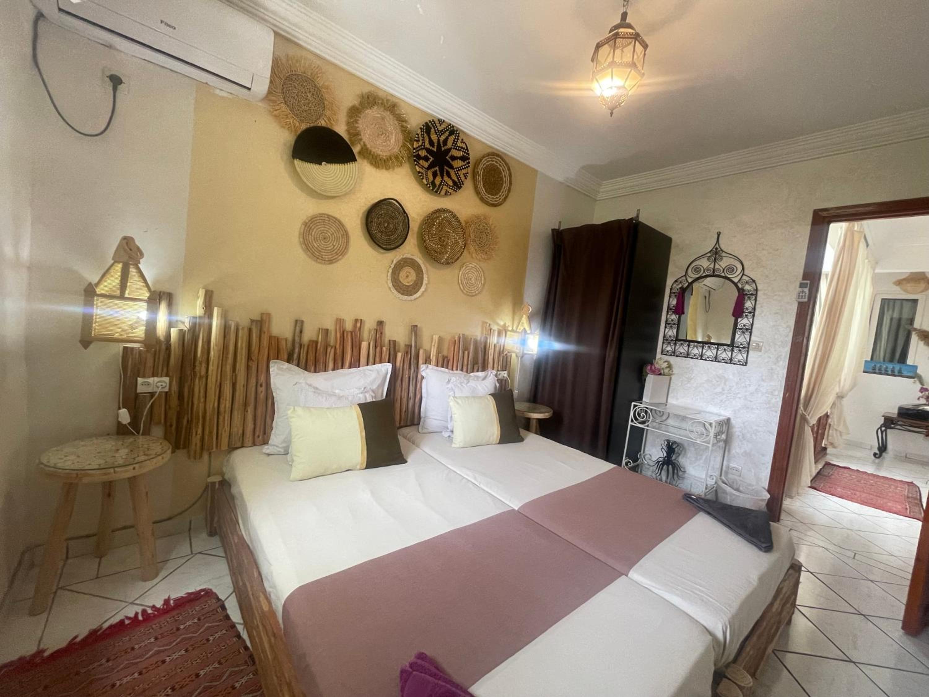 Double Room with Garden View - Photo 5