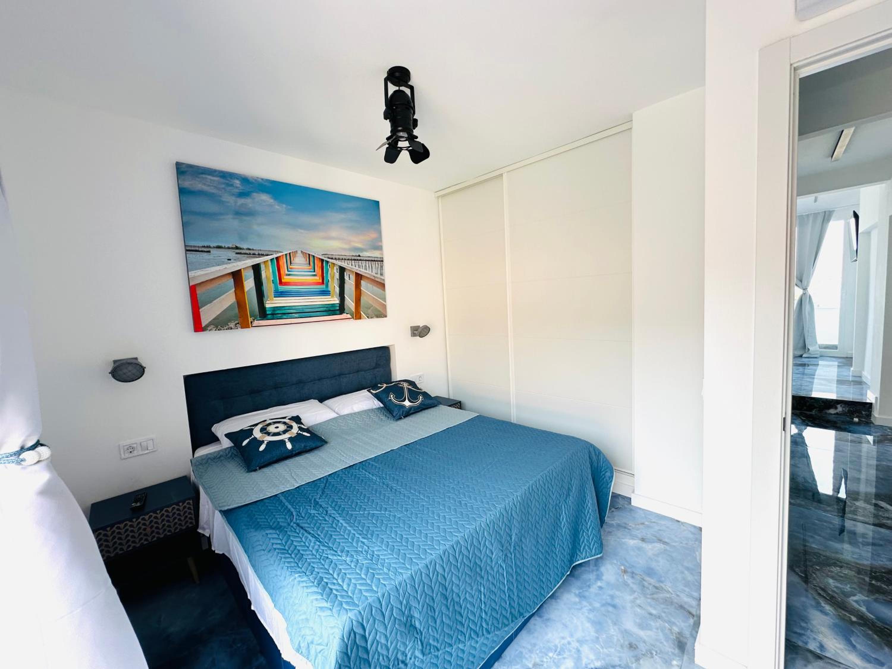 Apartamento con vista al mar