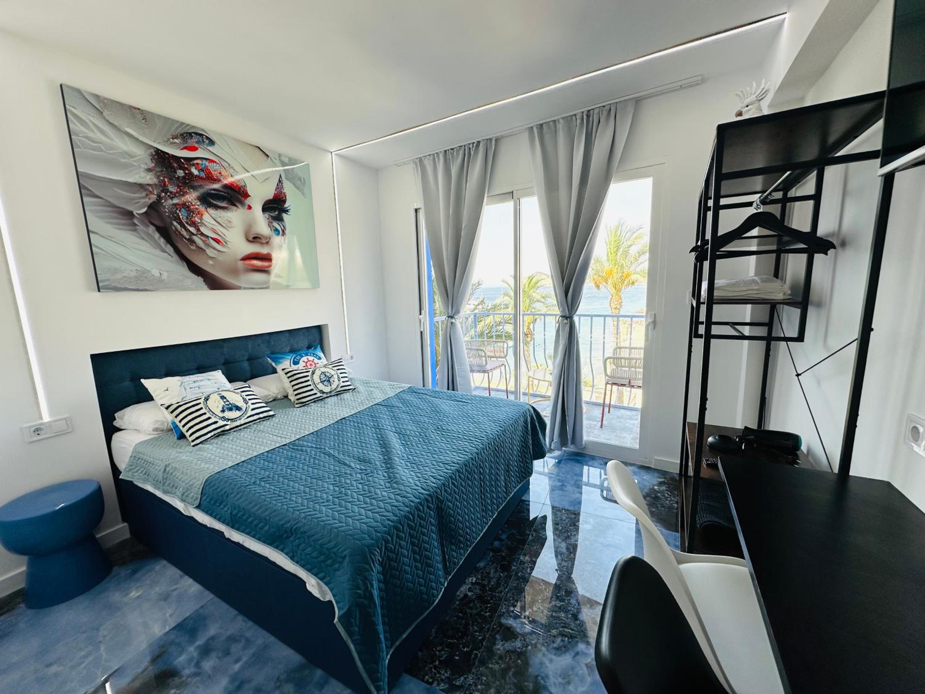 Habitación Doble Deluxe con Balcón y Vista al Mar