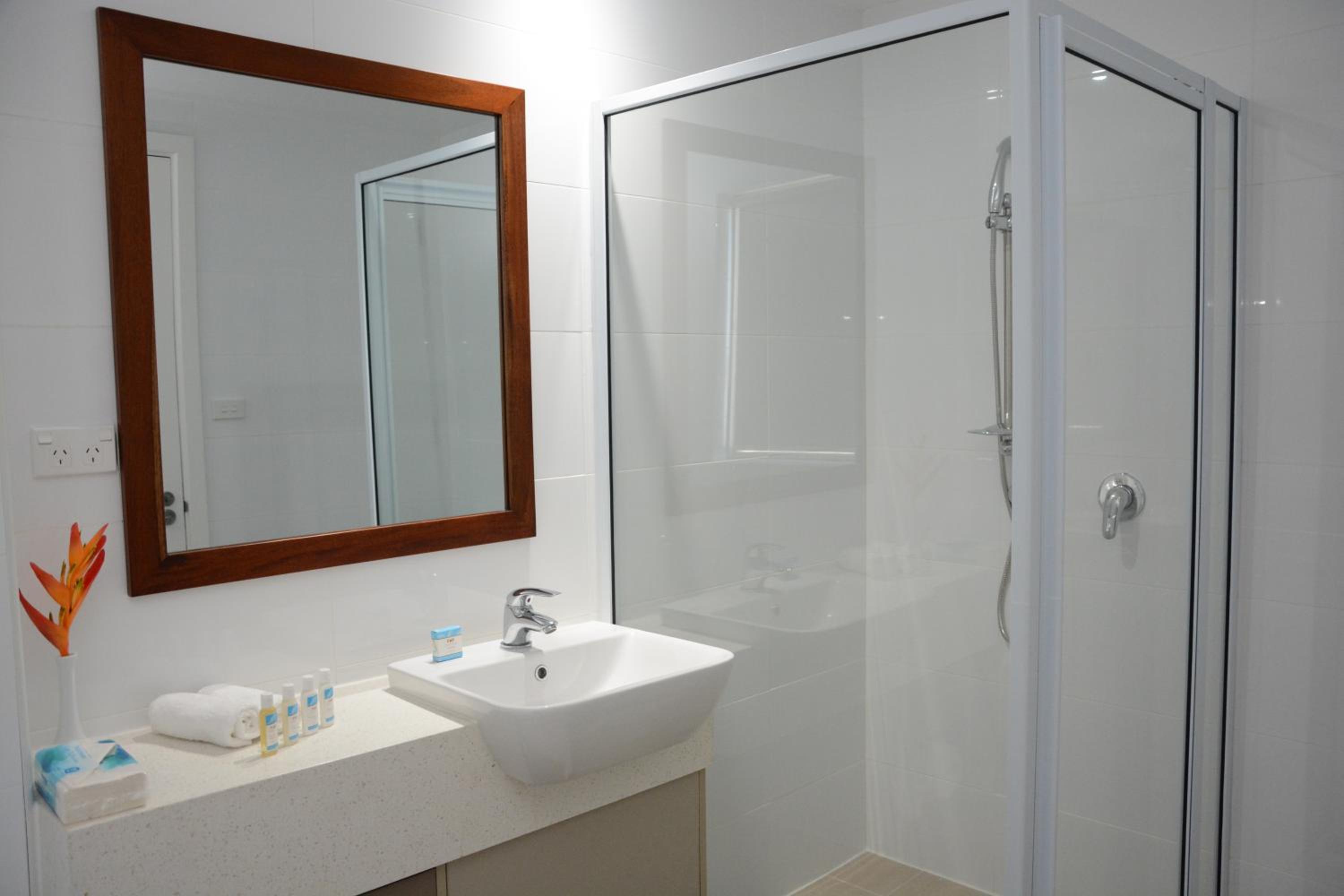 Studio Apartment photo 3