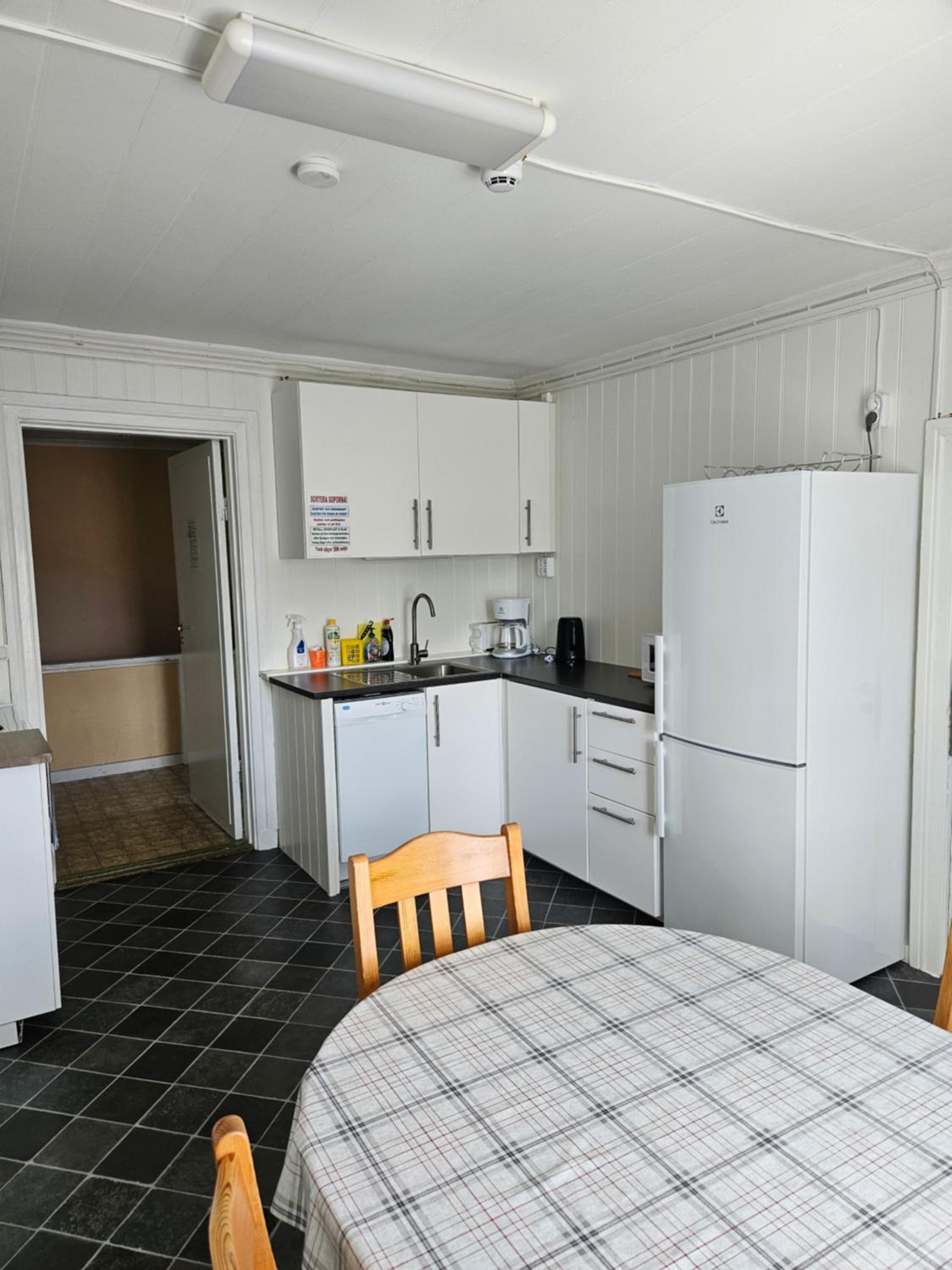 Apartment - Photo 3