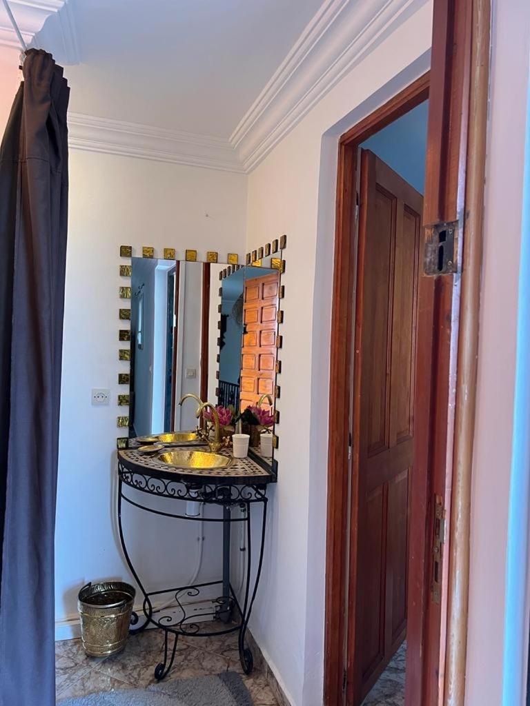 Double Room with Mountain View - Photo 31