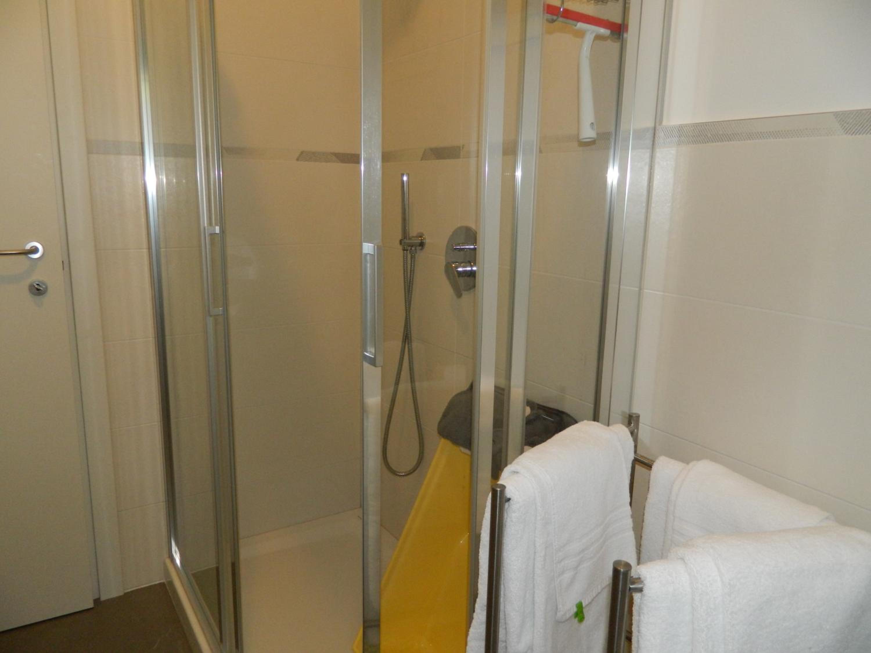 Apartment - Photo 5