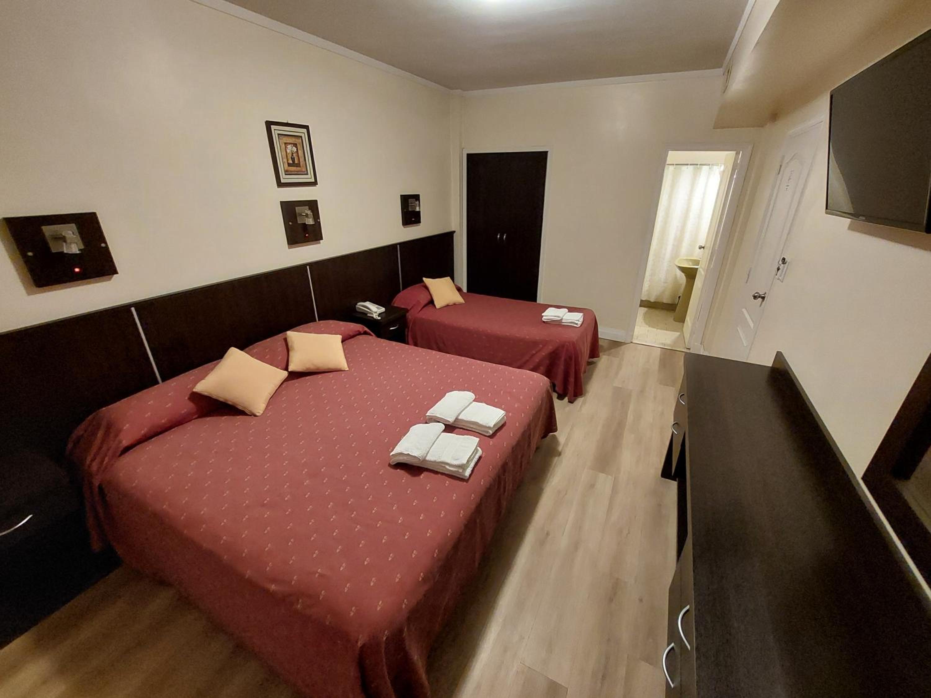 Triple Room