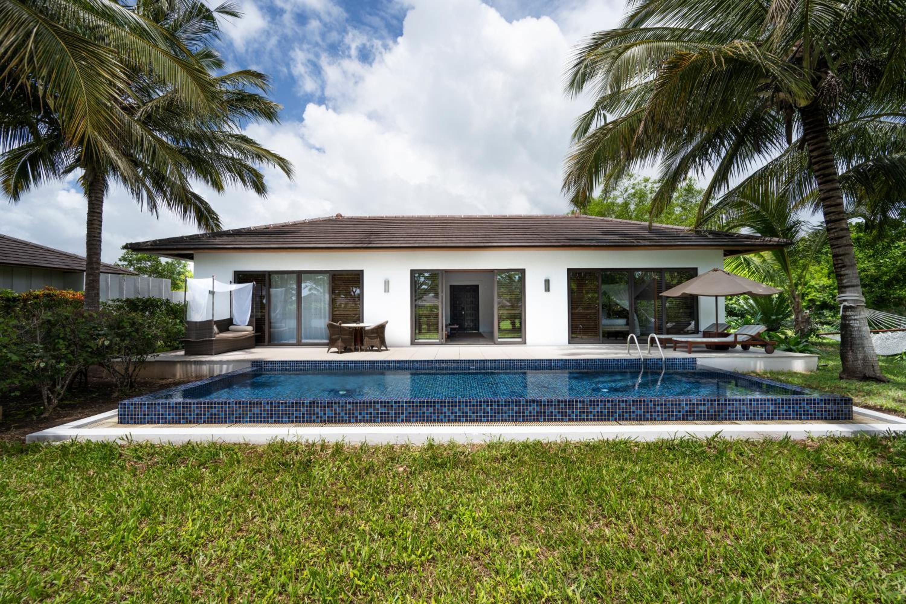 Frangipani Garden Pool Villa - Photo 4