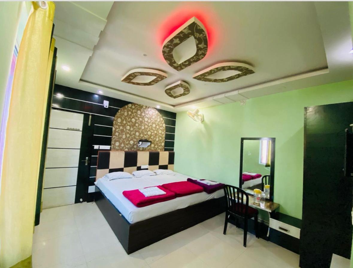 Double Room - Photo 2