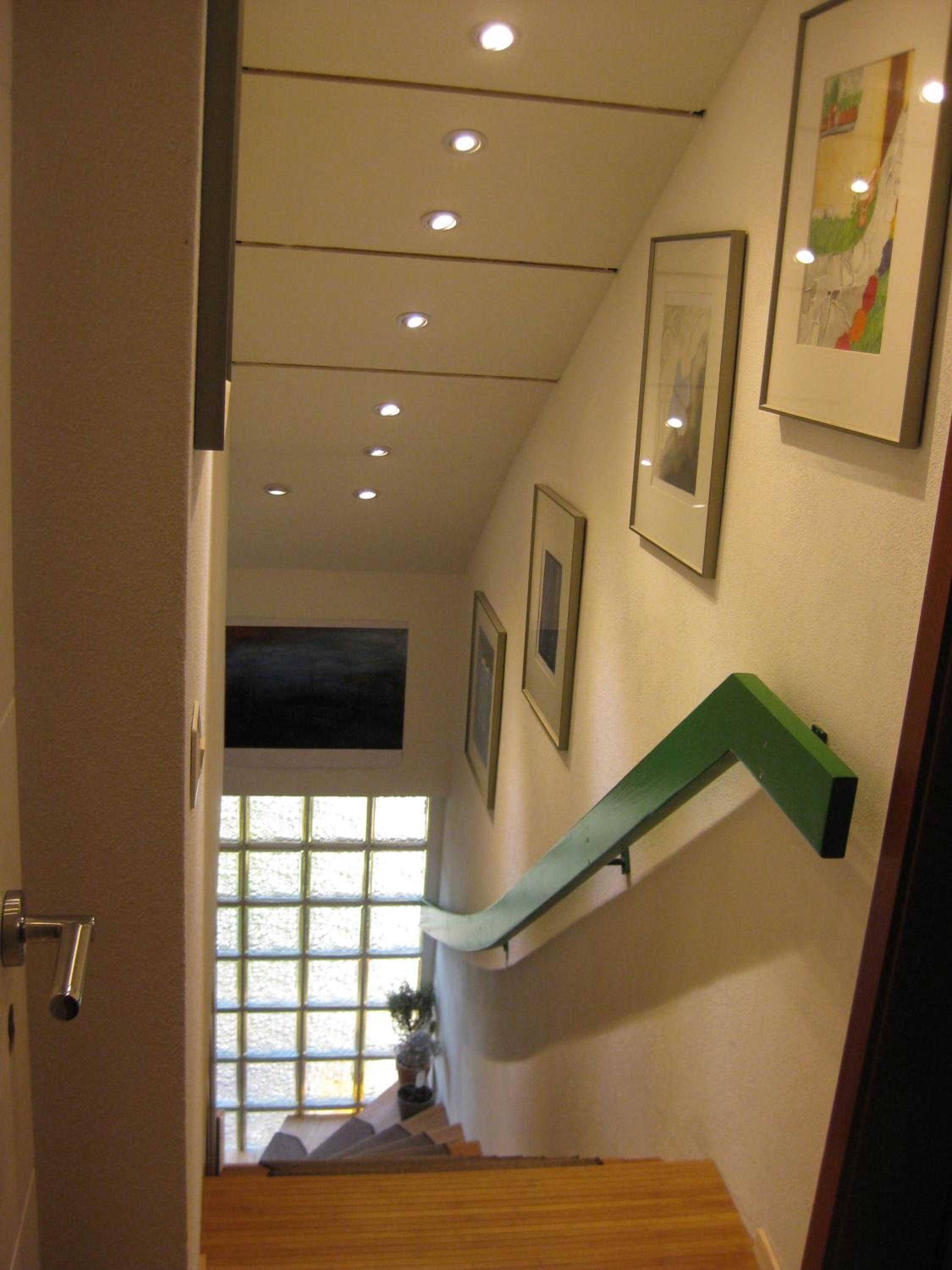 Studio with Balcony - Photo 8