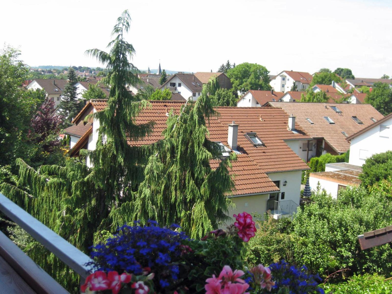 Studio with Balcony - Photo 7