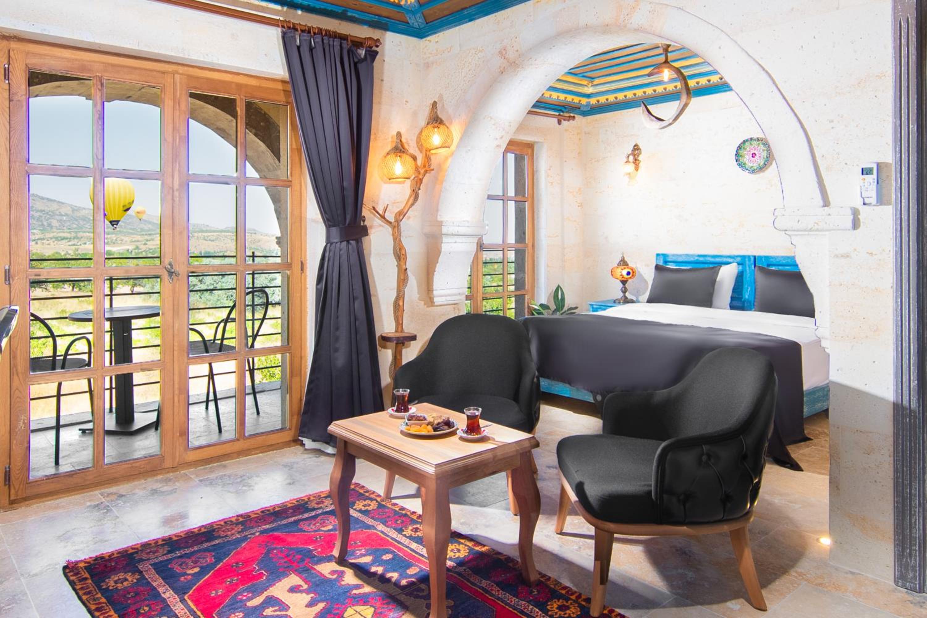 Deluxe Double or Twin Room - Photo 3