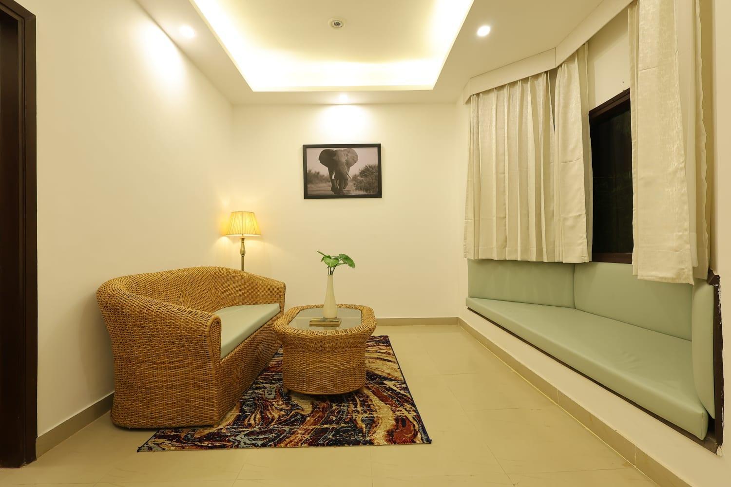 Leopard Club Room photo 1