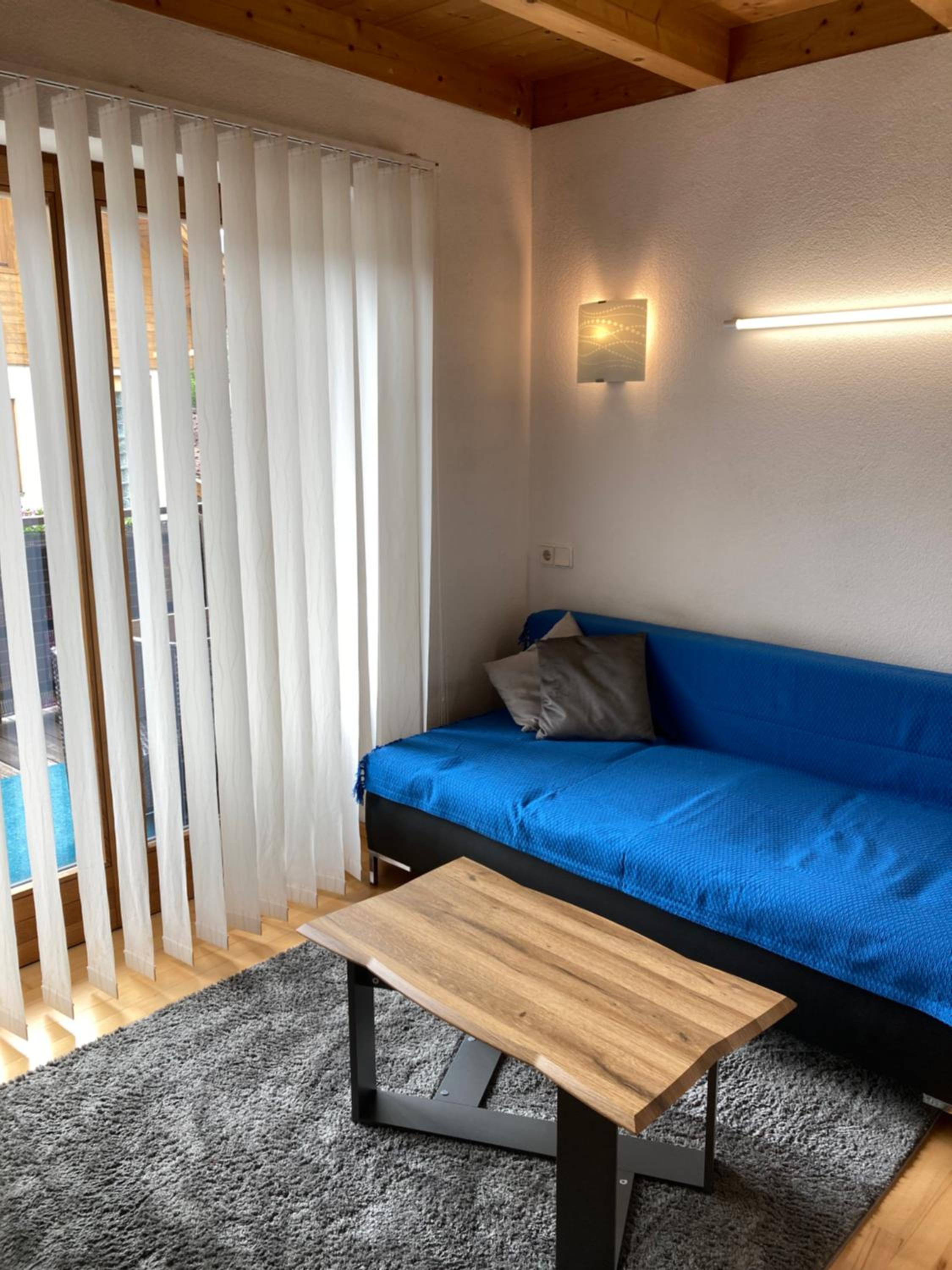 One-Bedroom Apartment photo 1