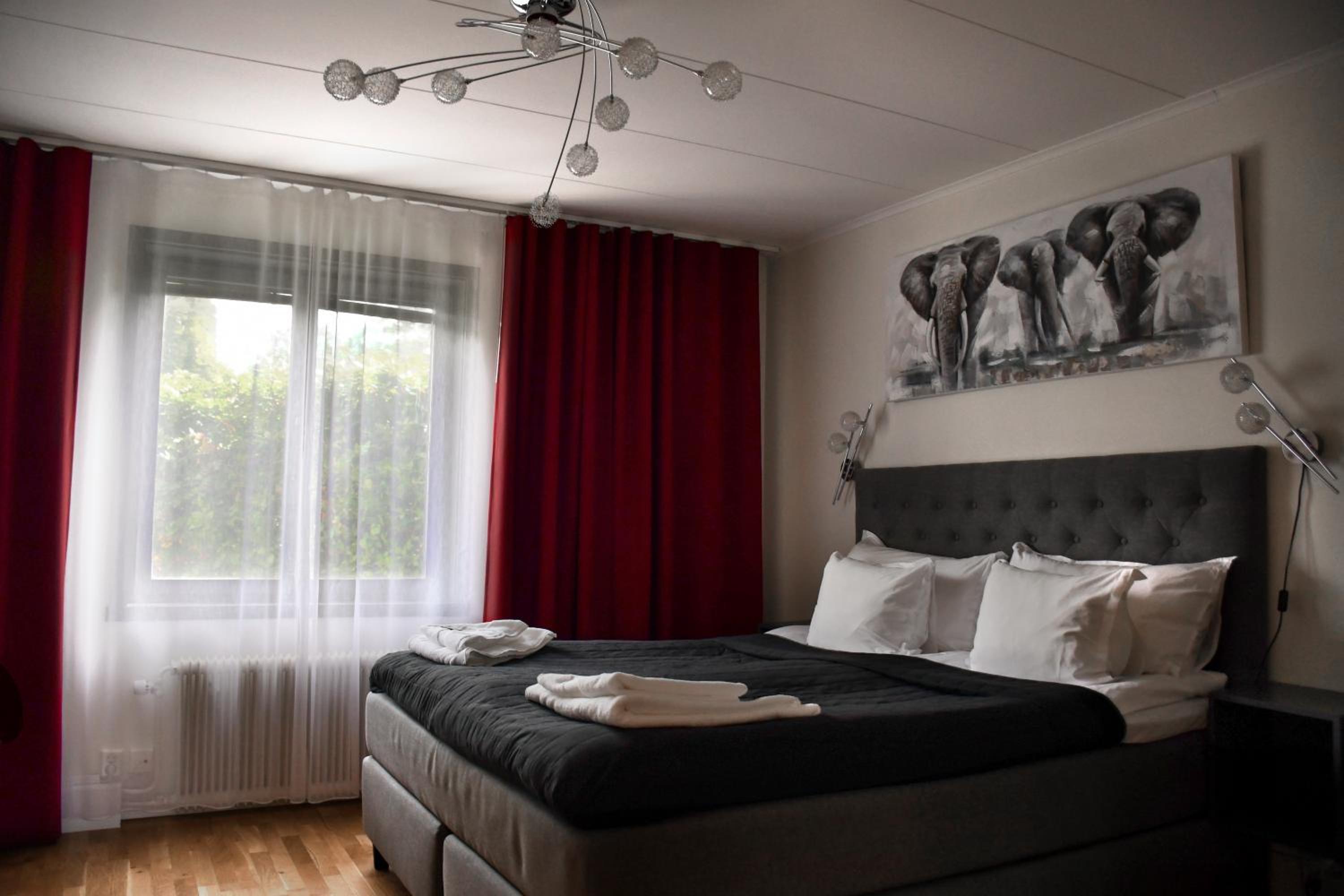 Double Room - Photo 1