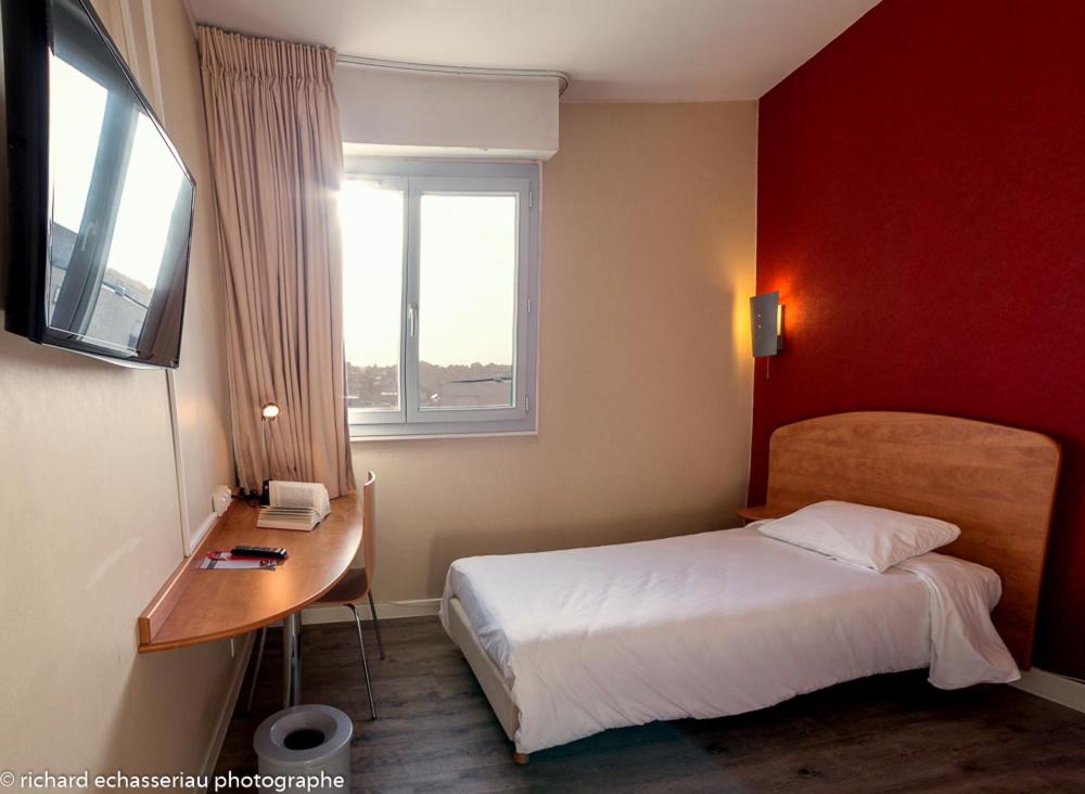 Classic Triple Room photo 3