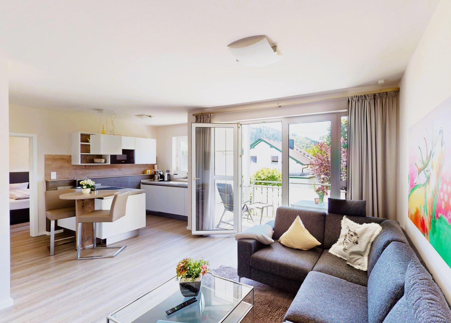 One-Bedroom Apartment with Balcony photo 1
