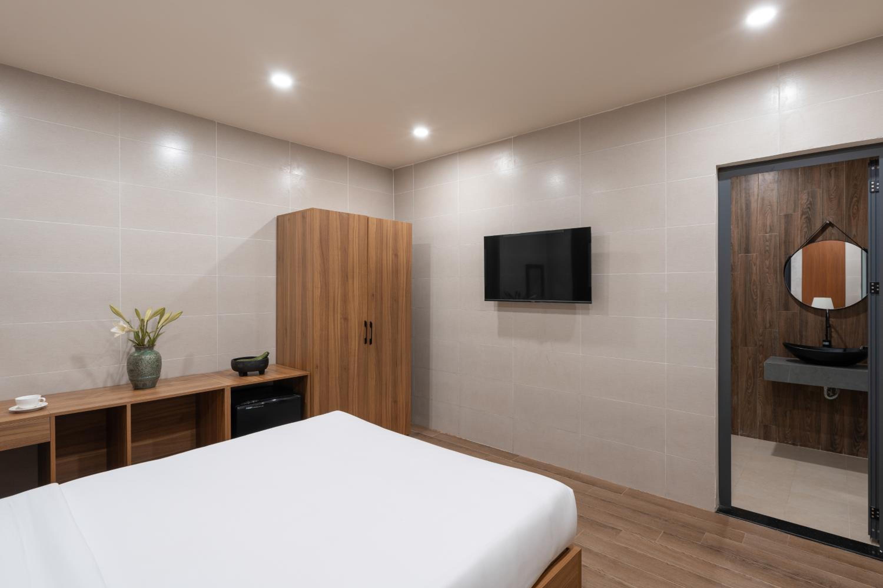Standard Double Room - Photo 2