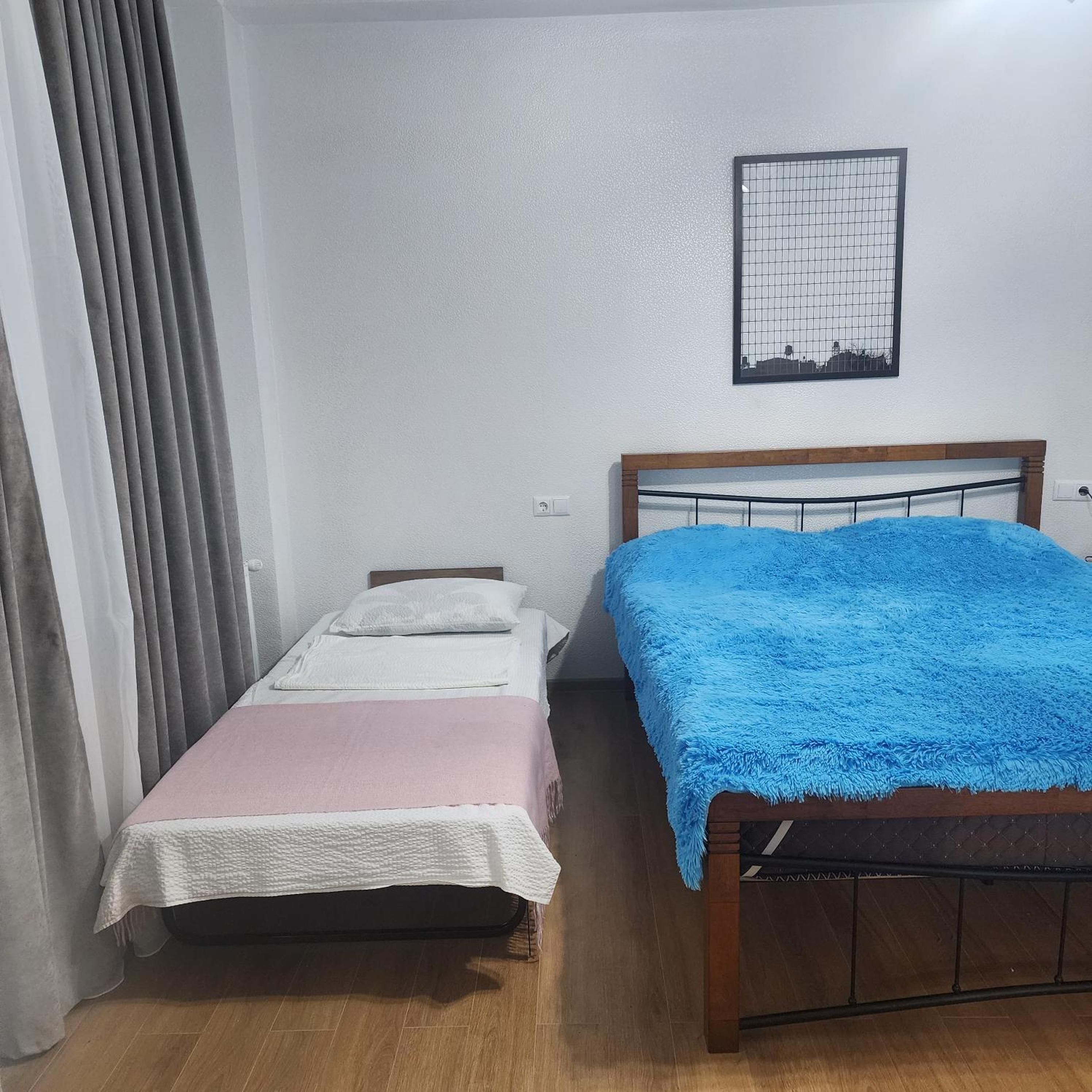 Queen Room with Balcony photo 2