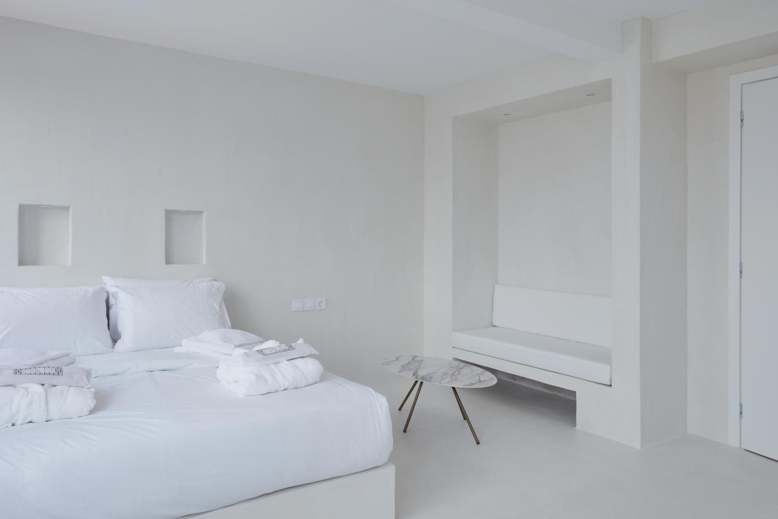 Superior Suite No 8 with Acropolis View photo 2