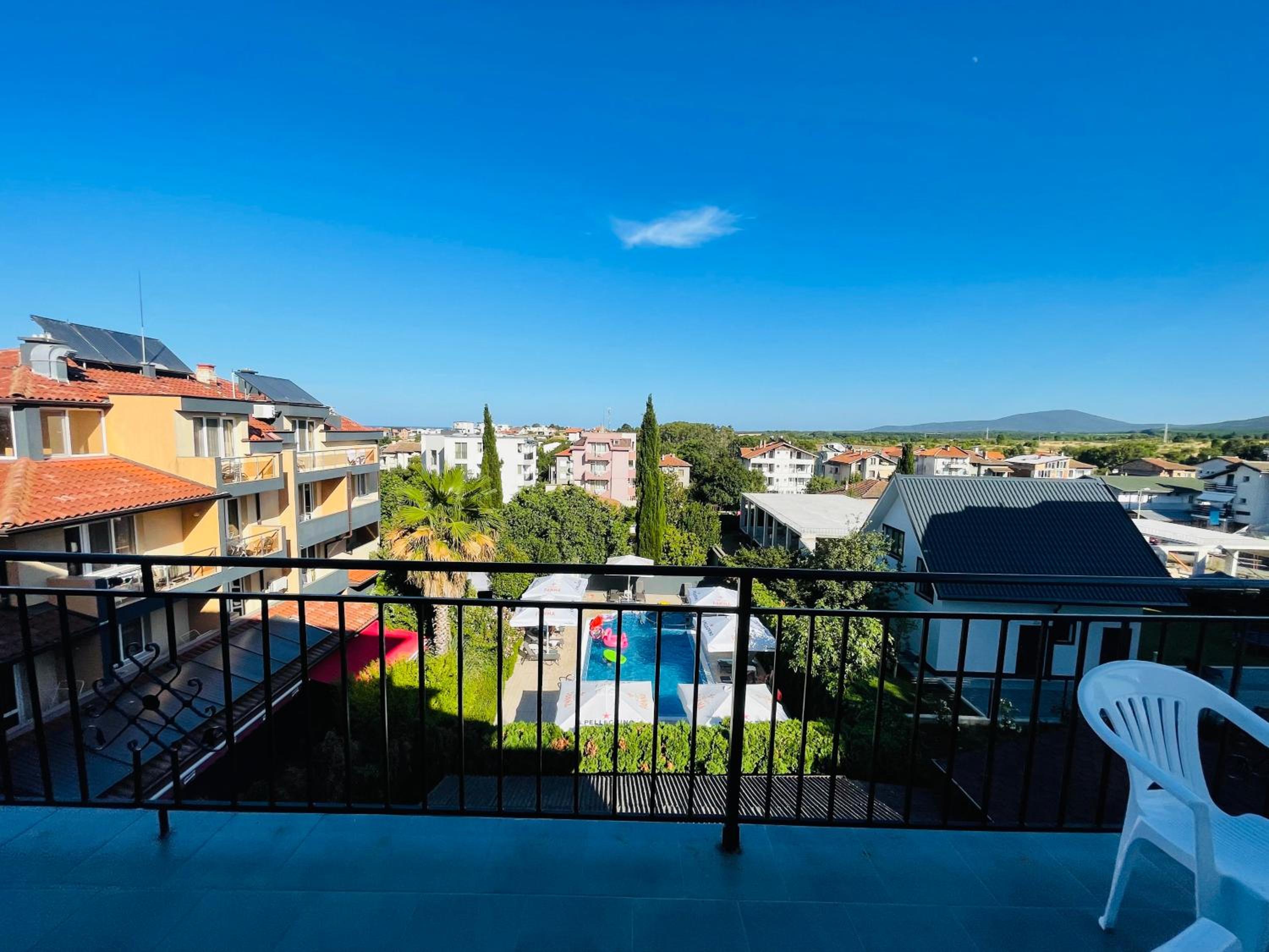 Apartment with View and Balcony photo 1