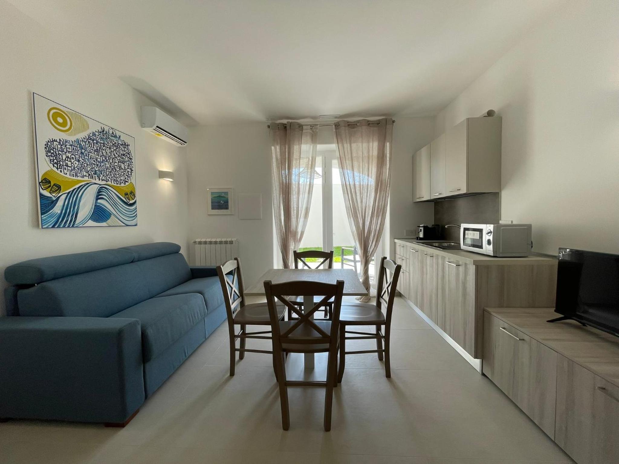Deluxe One-Bedroom Apartment with Garden View