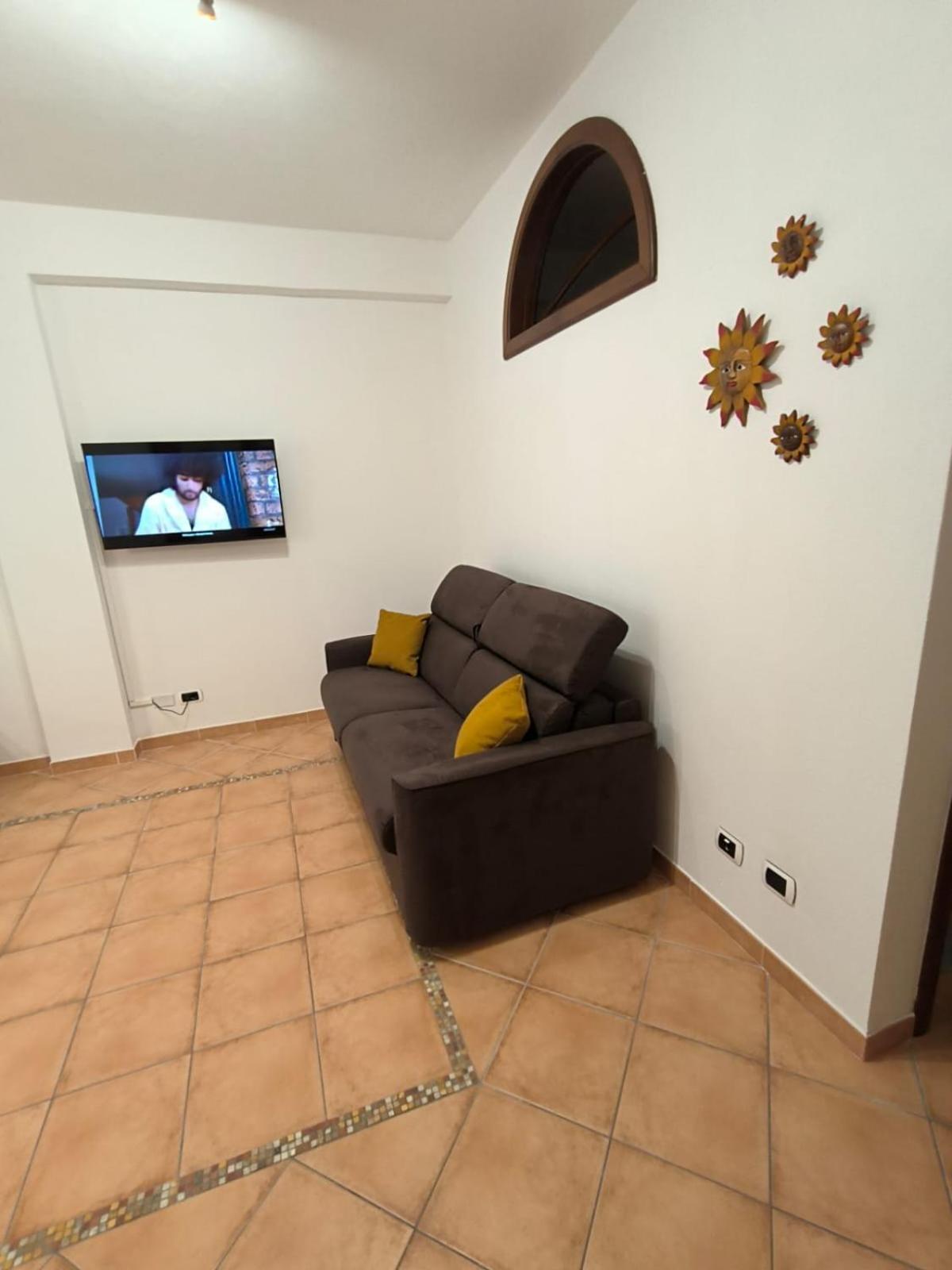 Two-Bedroom Deluxe Apartment