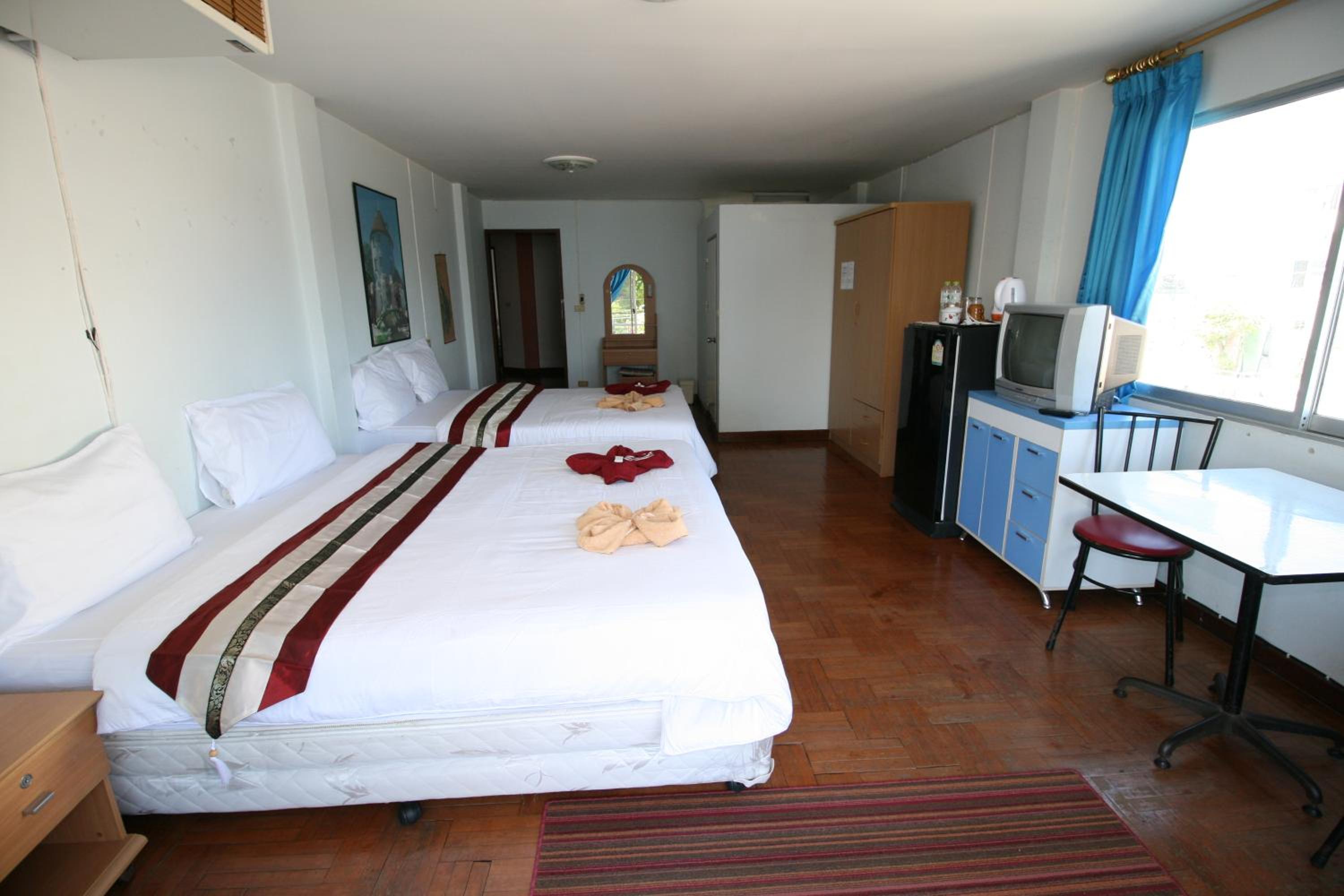 Family Room with Sea View photo 3