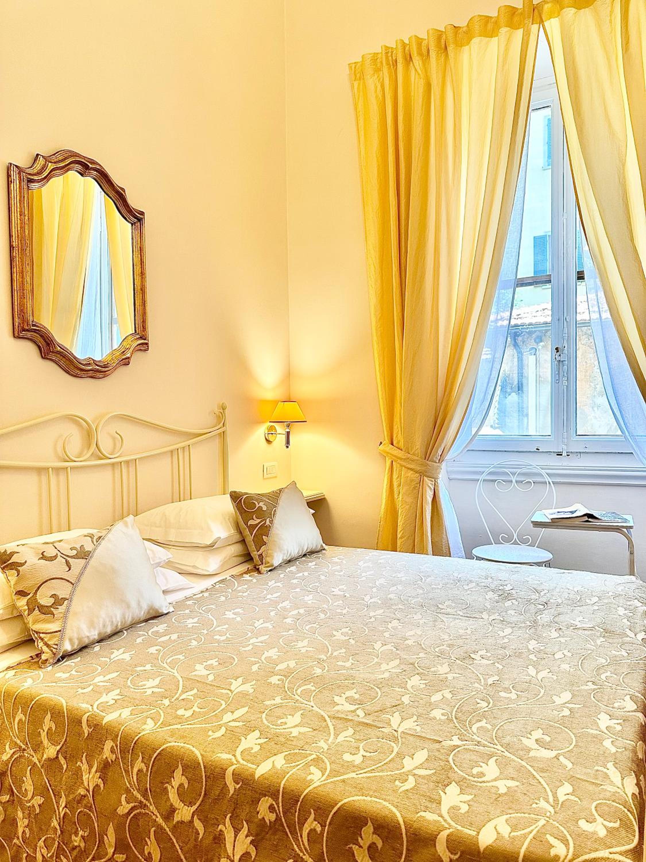 Double Room with Private Bathroom photo 1