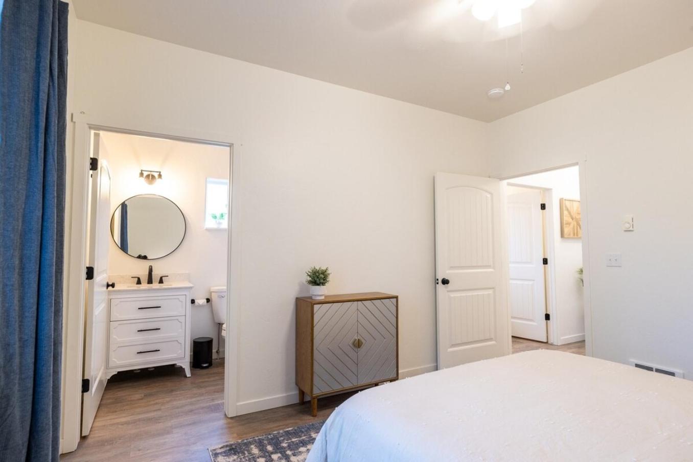 Two-Bedroom Townhouse photo 2