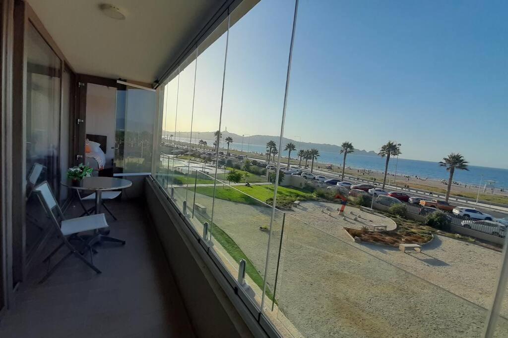 Two-Bedroom Apartment with Terrace and Sea View photo 2
