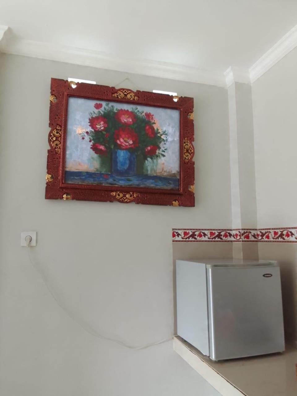 Deluxe Queen Room with Two Queen Beds - Photo 4