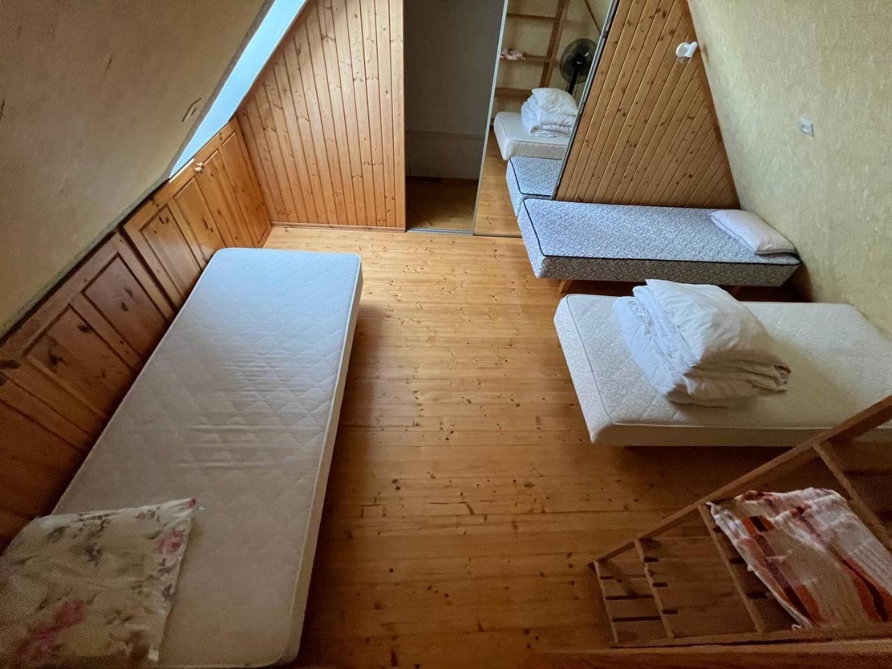 Two-Bedroom House photo 3