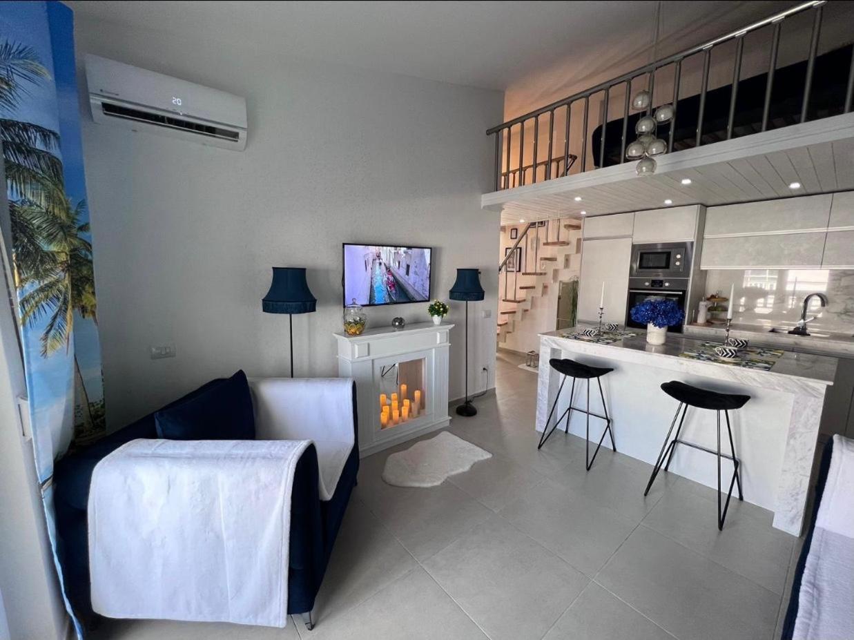 Two-Bedroom Apartment photo 2