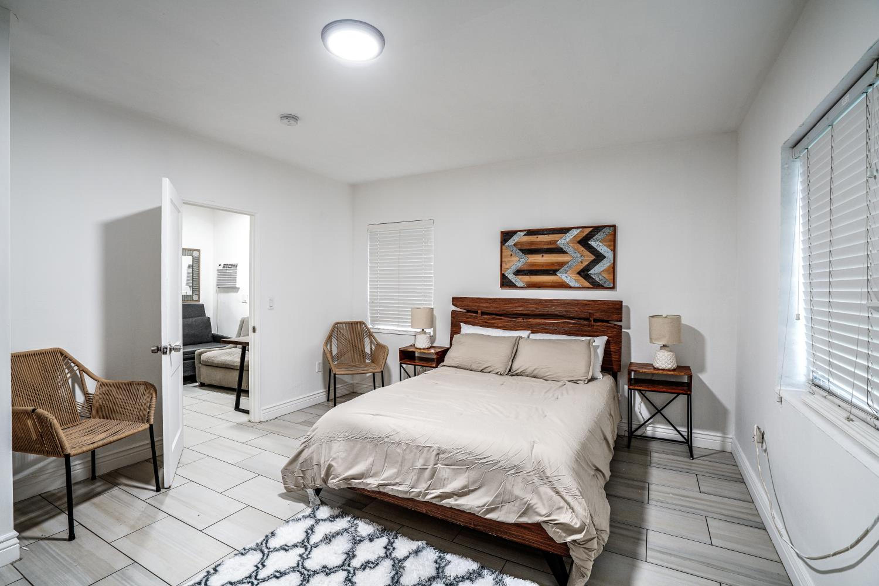 Apartment - Ground Floor photo 1