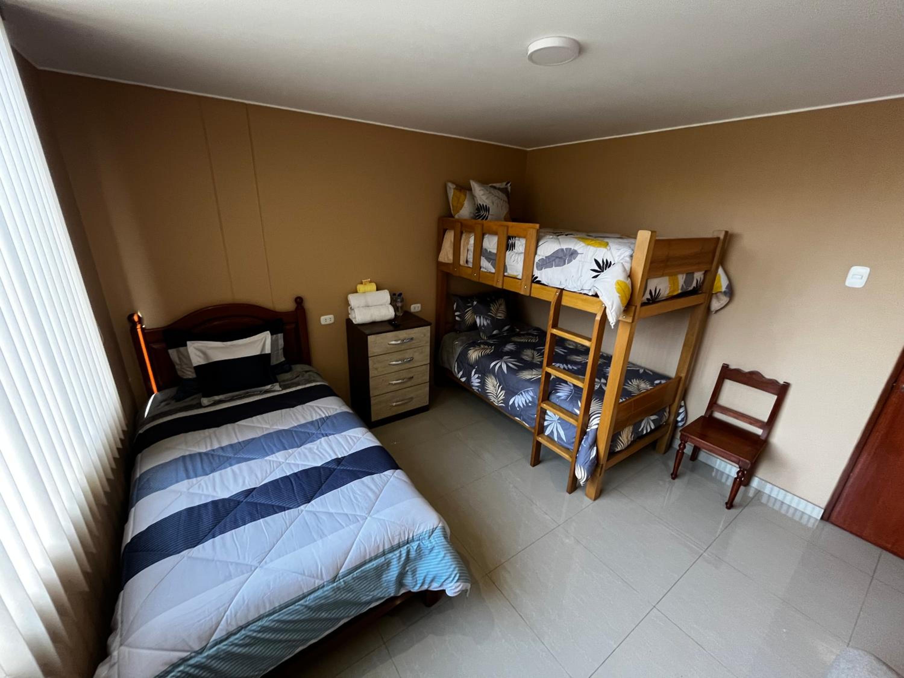 Triple Room with Shared Bathroom photo 2