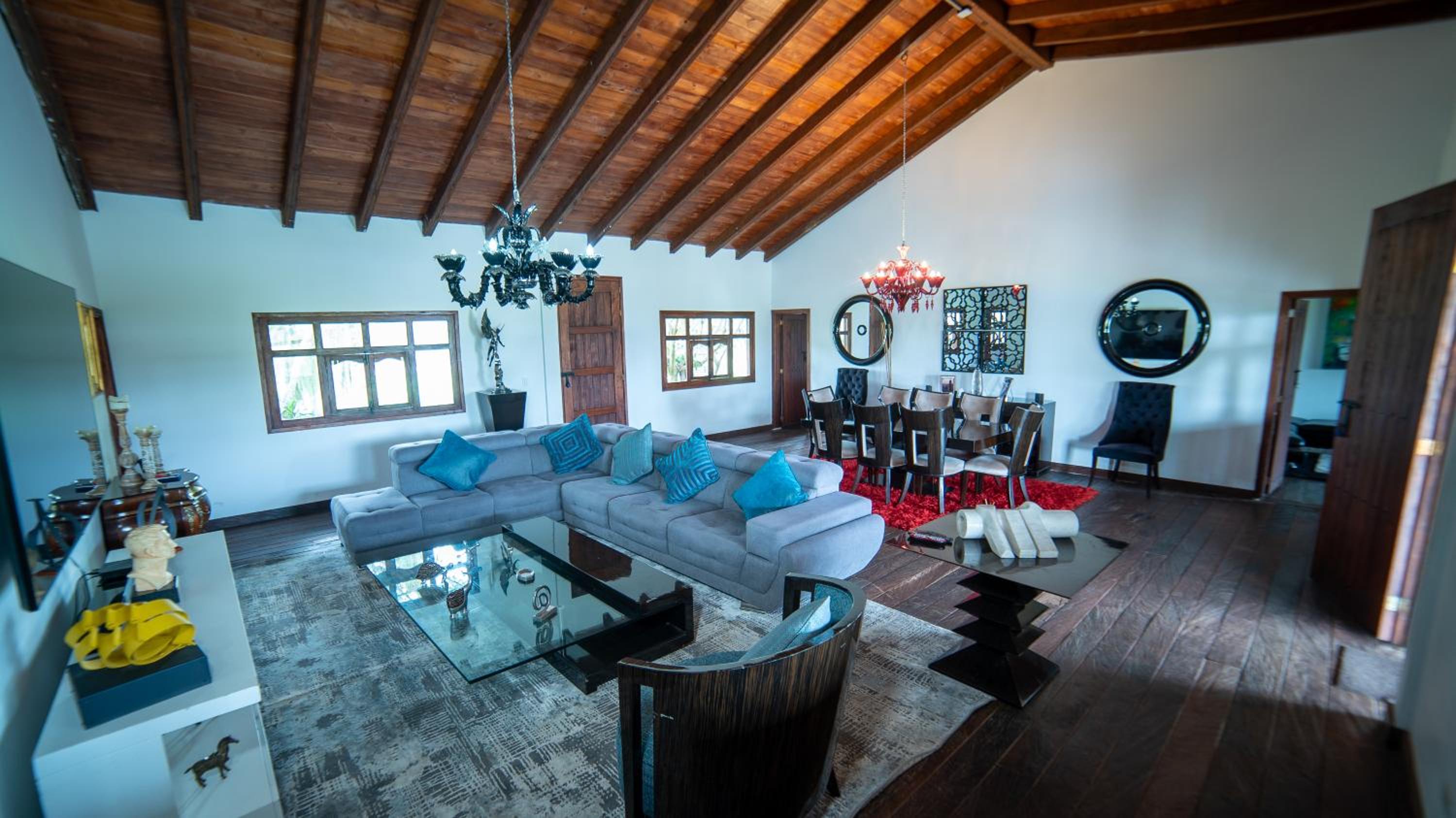 Three-Bedroom Chalet photo 1