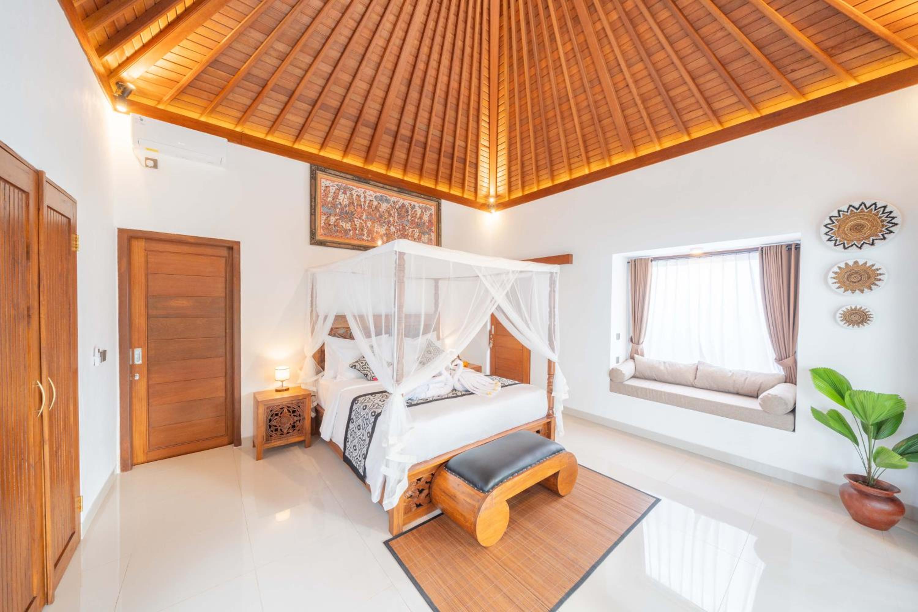 One Bedroom Pool Villa with Jungle View - Photo 1